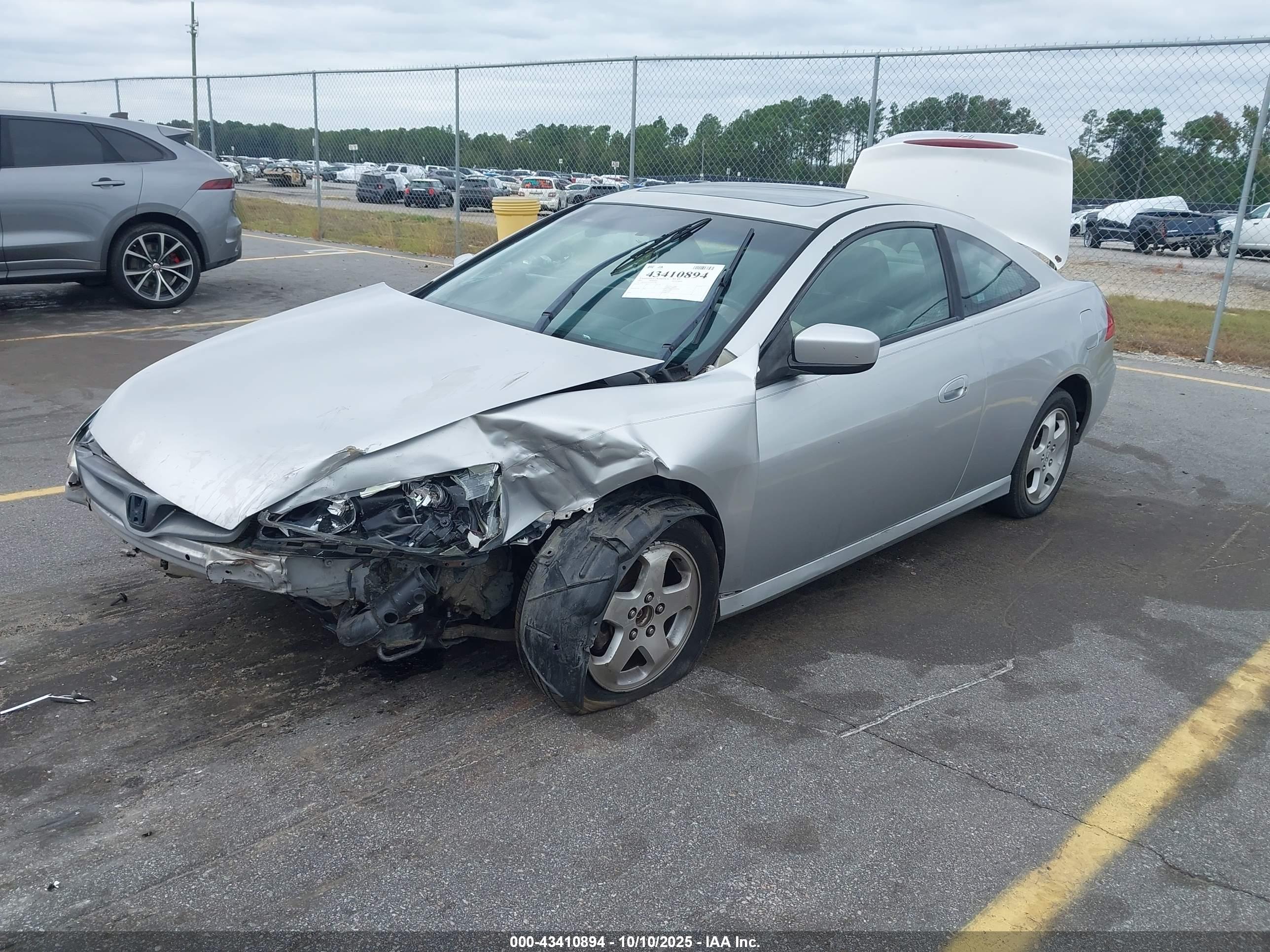 HONDA ACCORD image 2