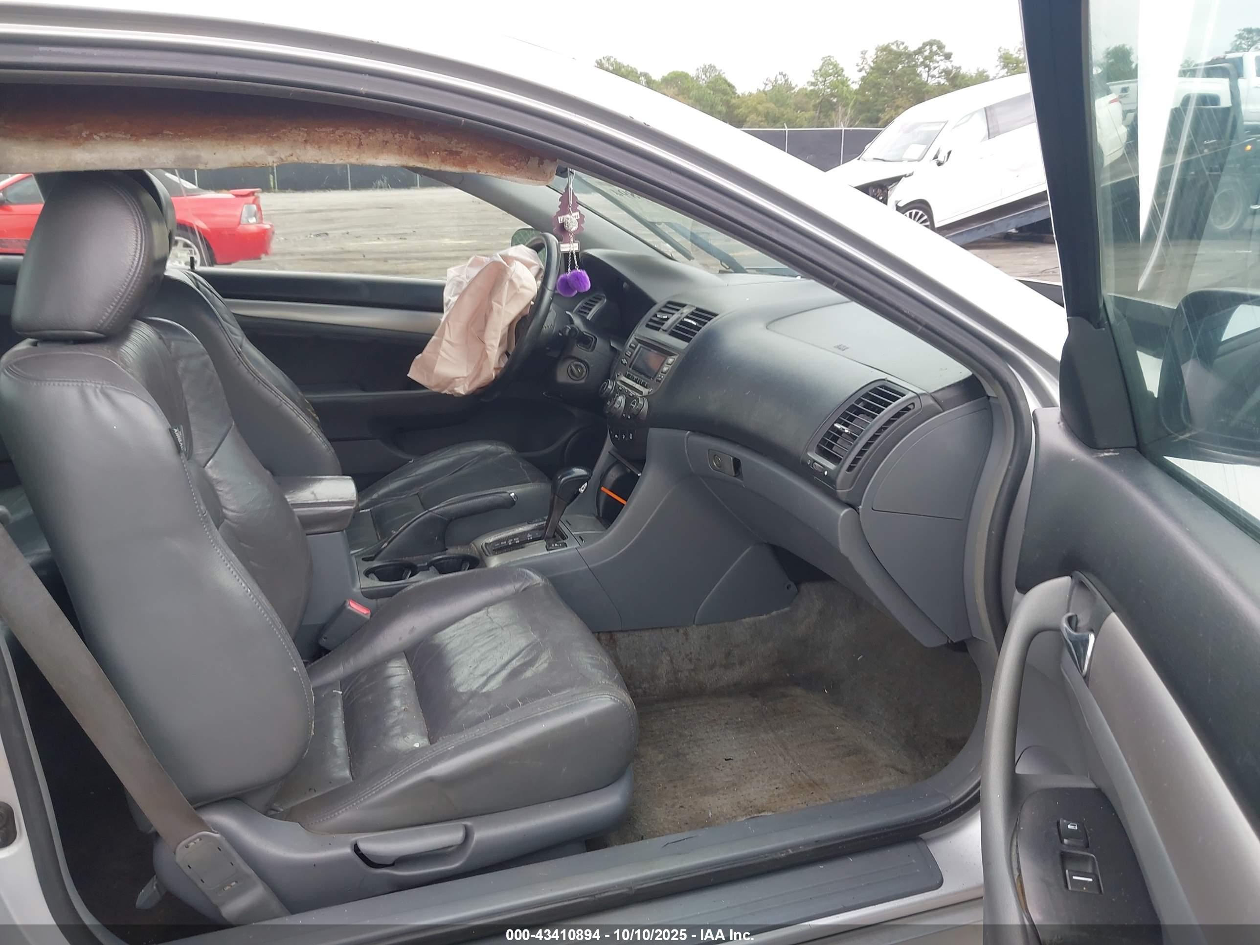 HONDA ACCORD image 5