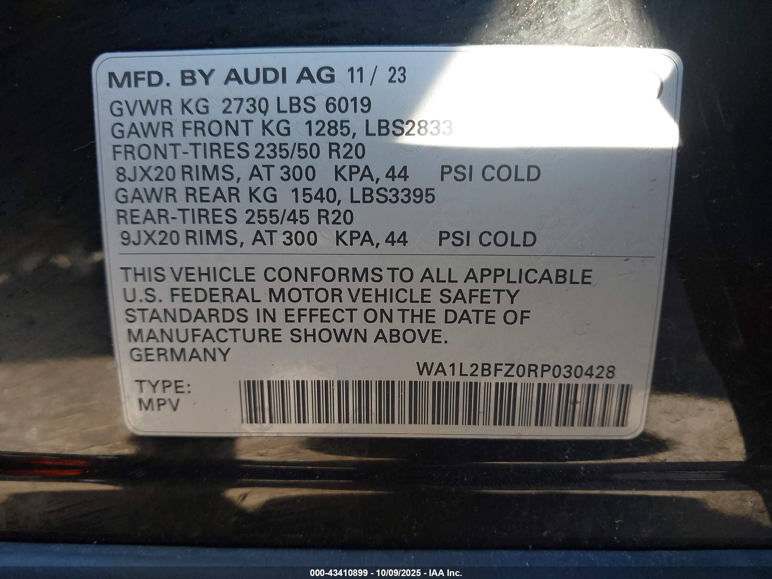 AUDI Q4 image 9