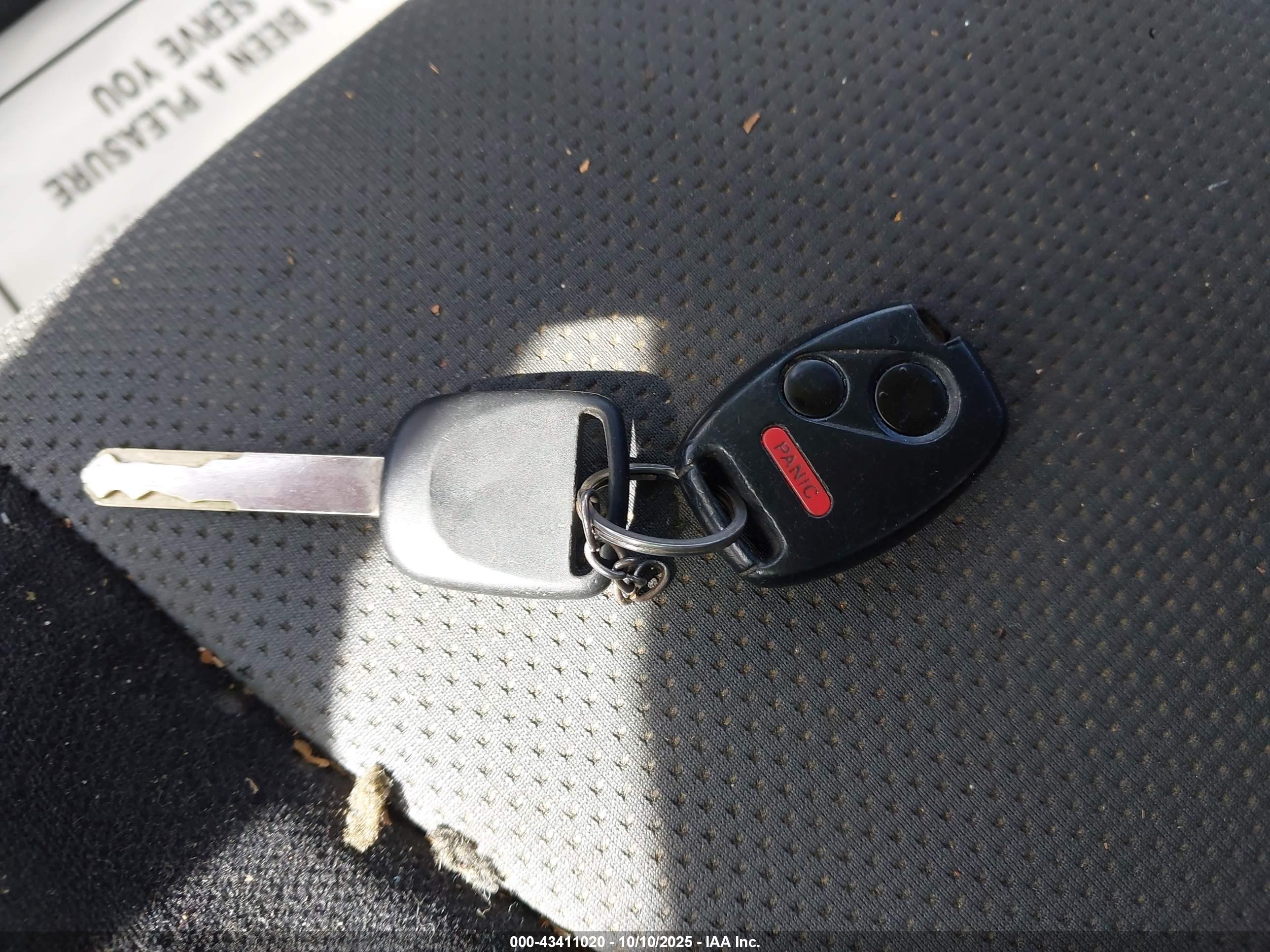 HONDA FIT image 11