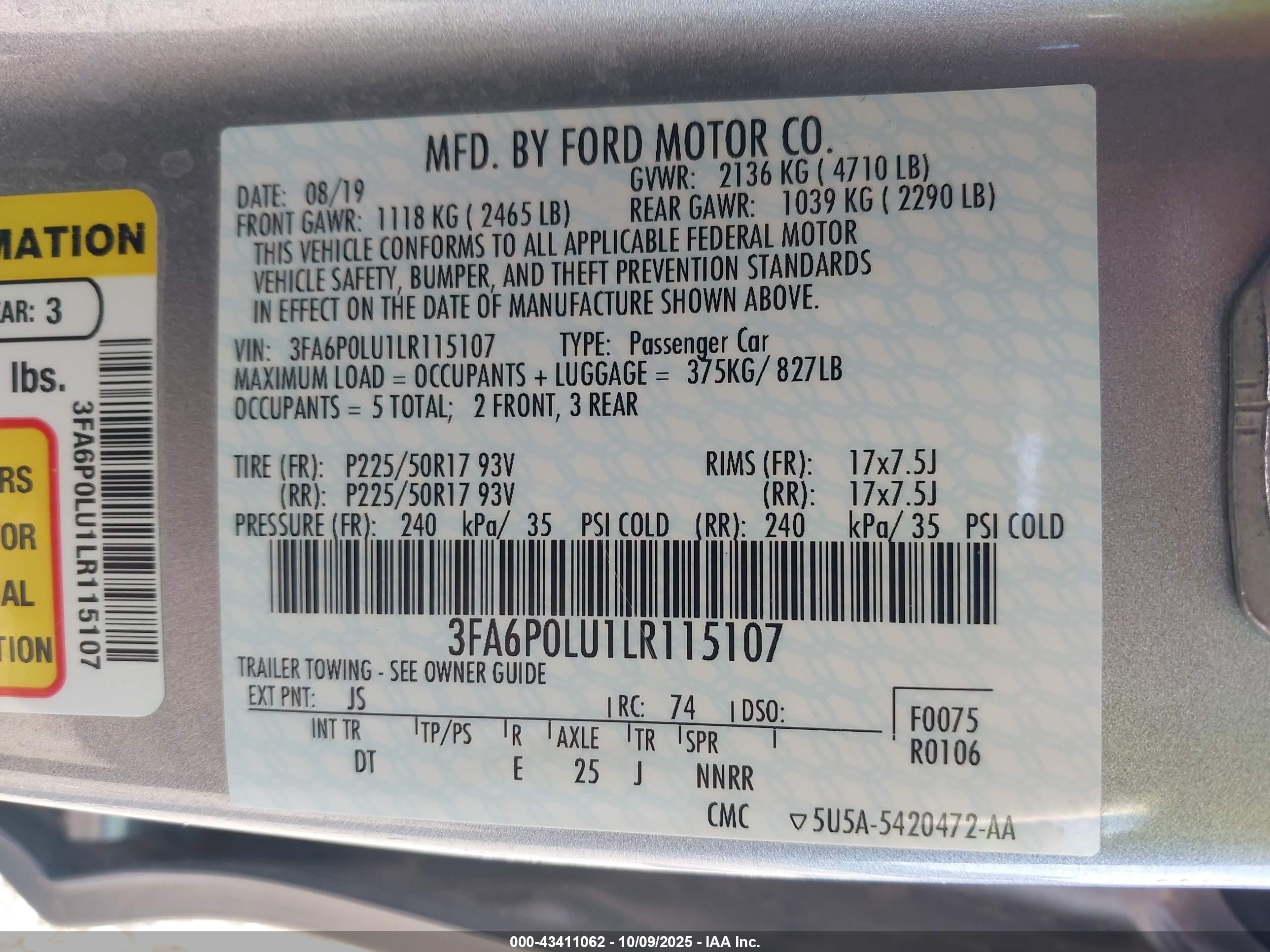 FORD FUSION image 9