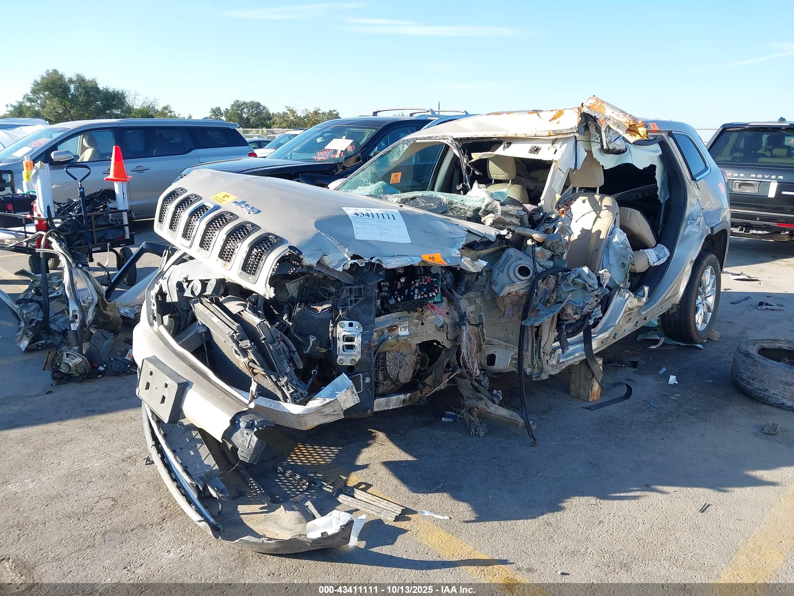 JEEP CHEROKEE image 2