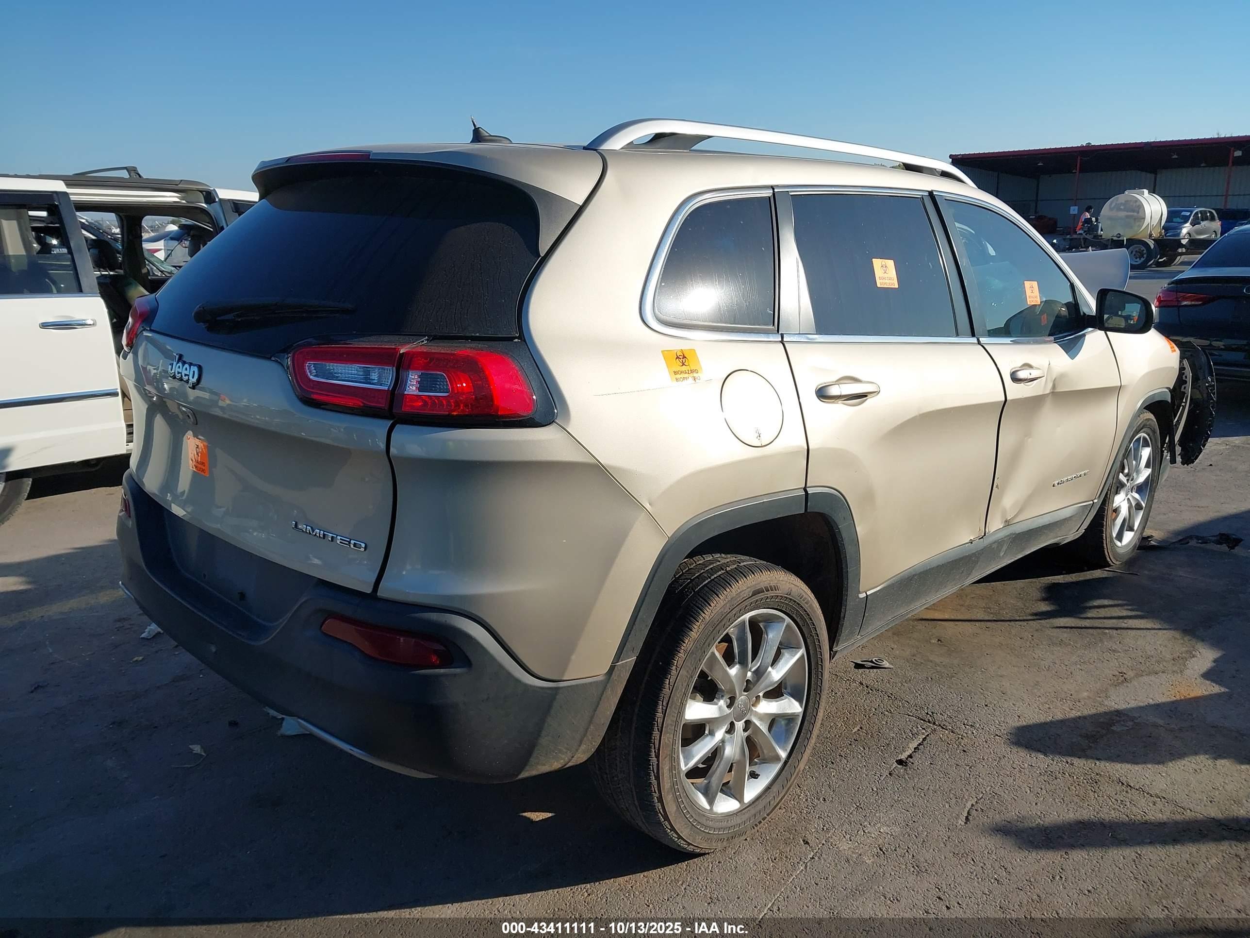 JEEP CHEROKEE image 4