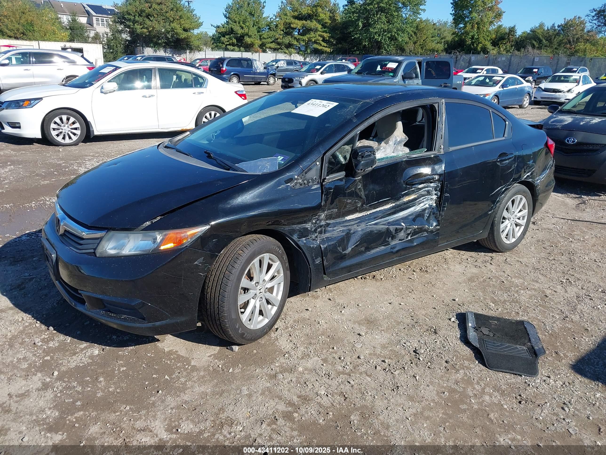 HONDA CIVIC image 2