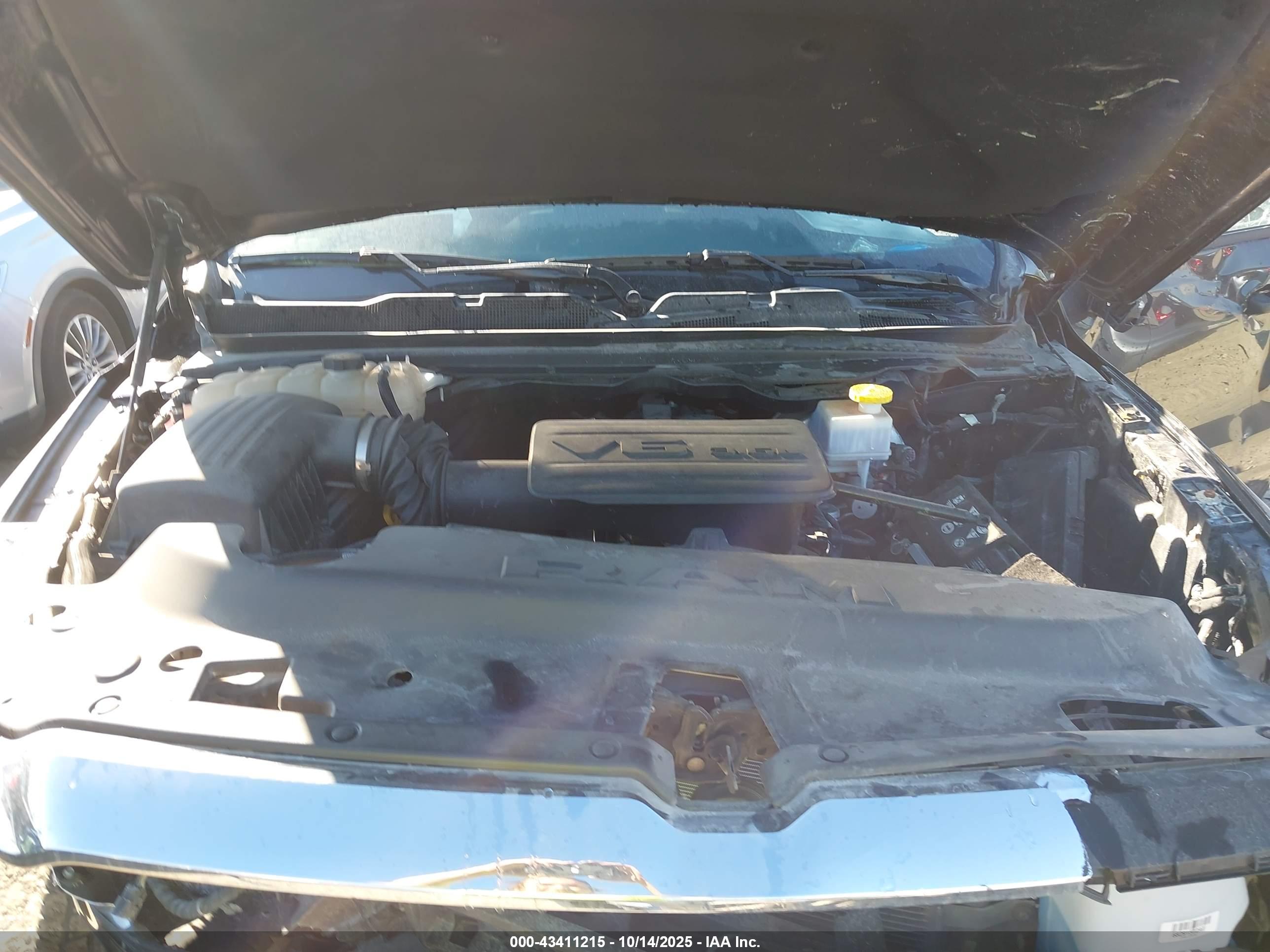 RAM 1500 image 10