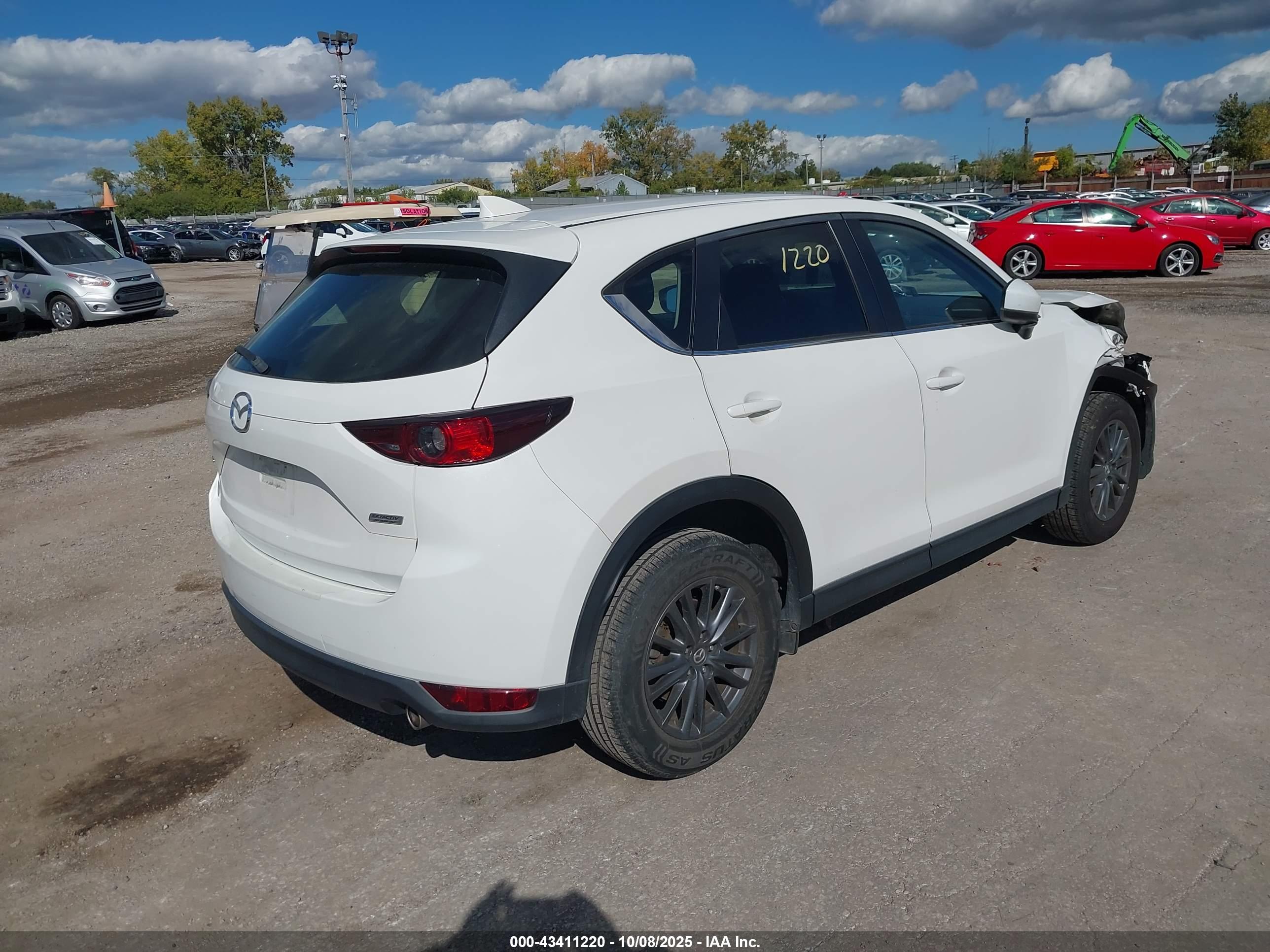 MAZDA CX-5 image 4