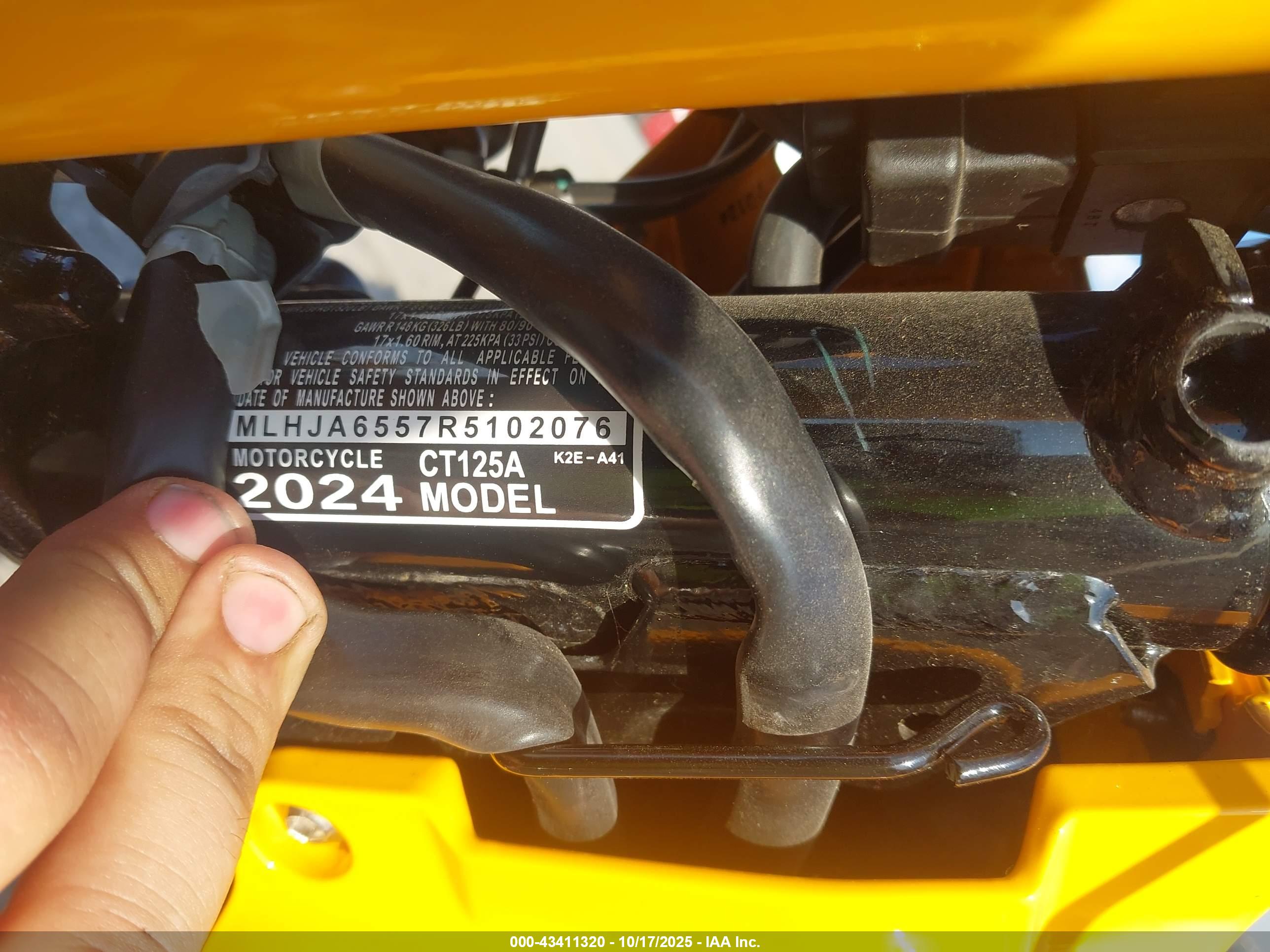 HONDA CT125 image 10