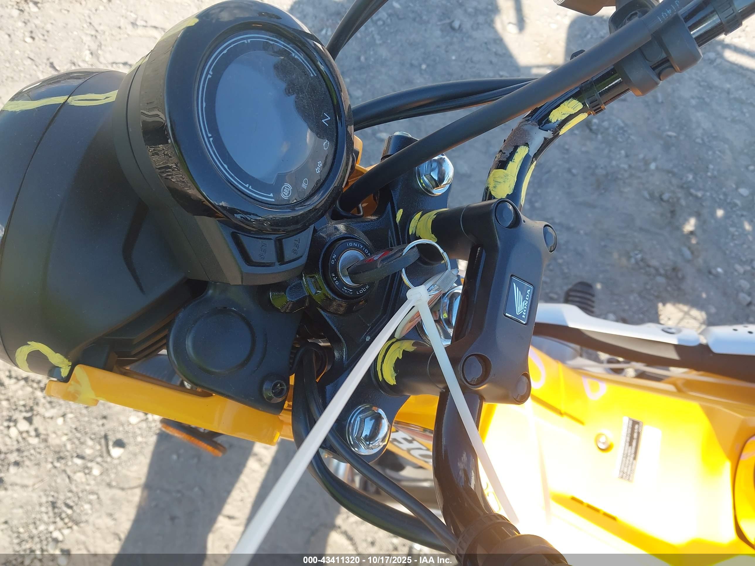 HONDA CT125 image 11