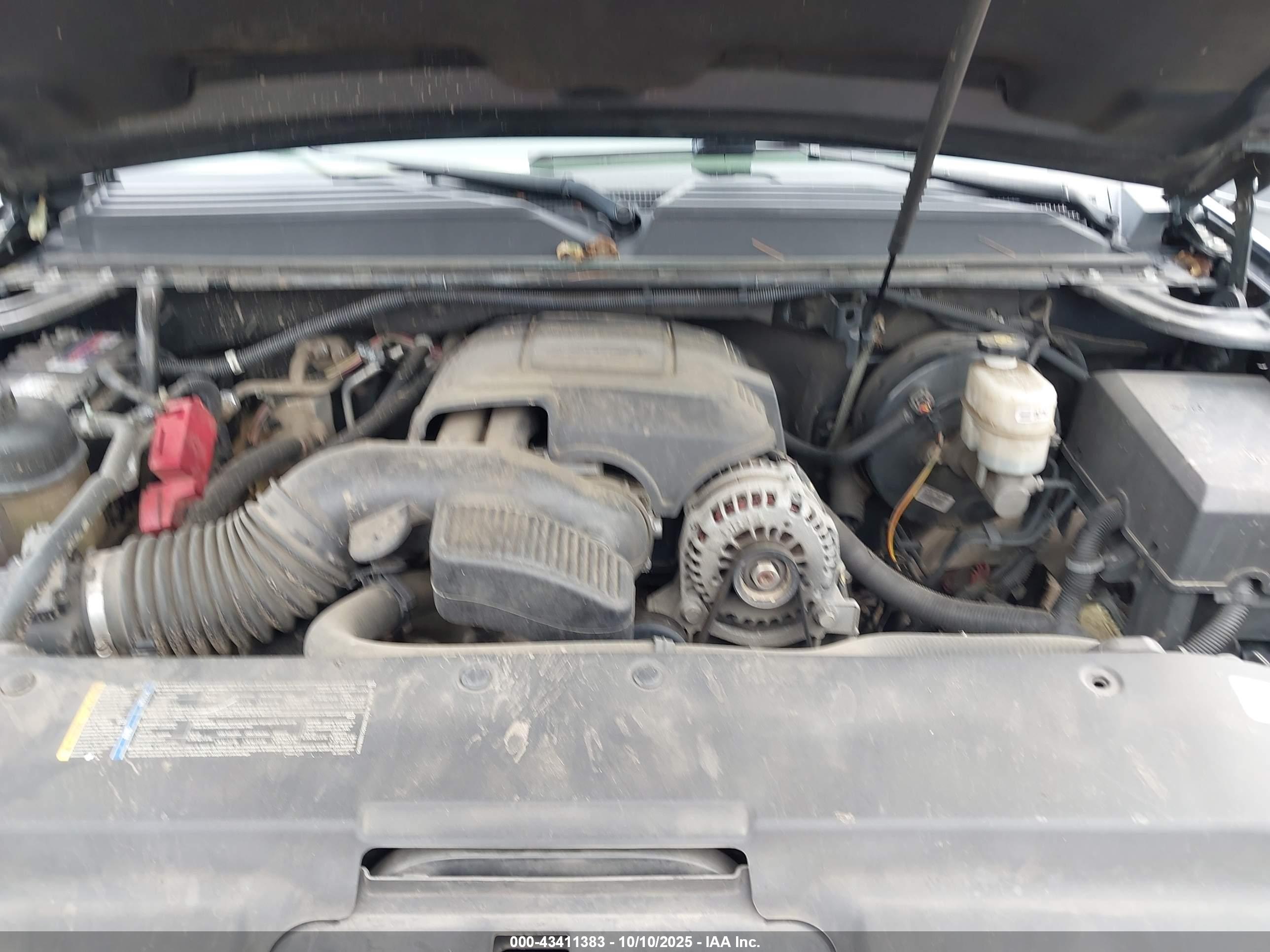 CADILLAC ESCALADE image 10