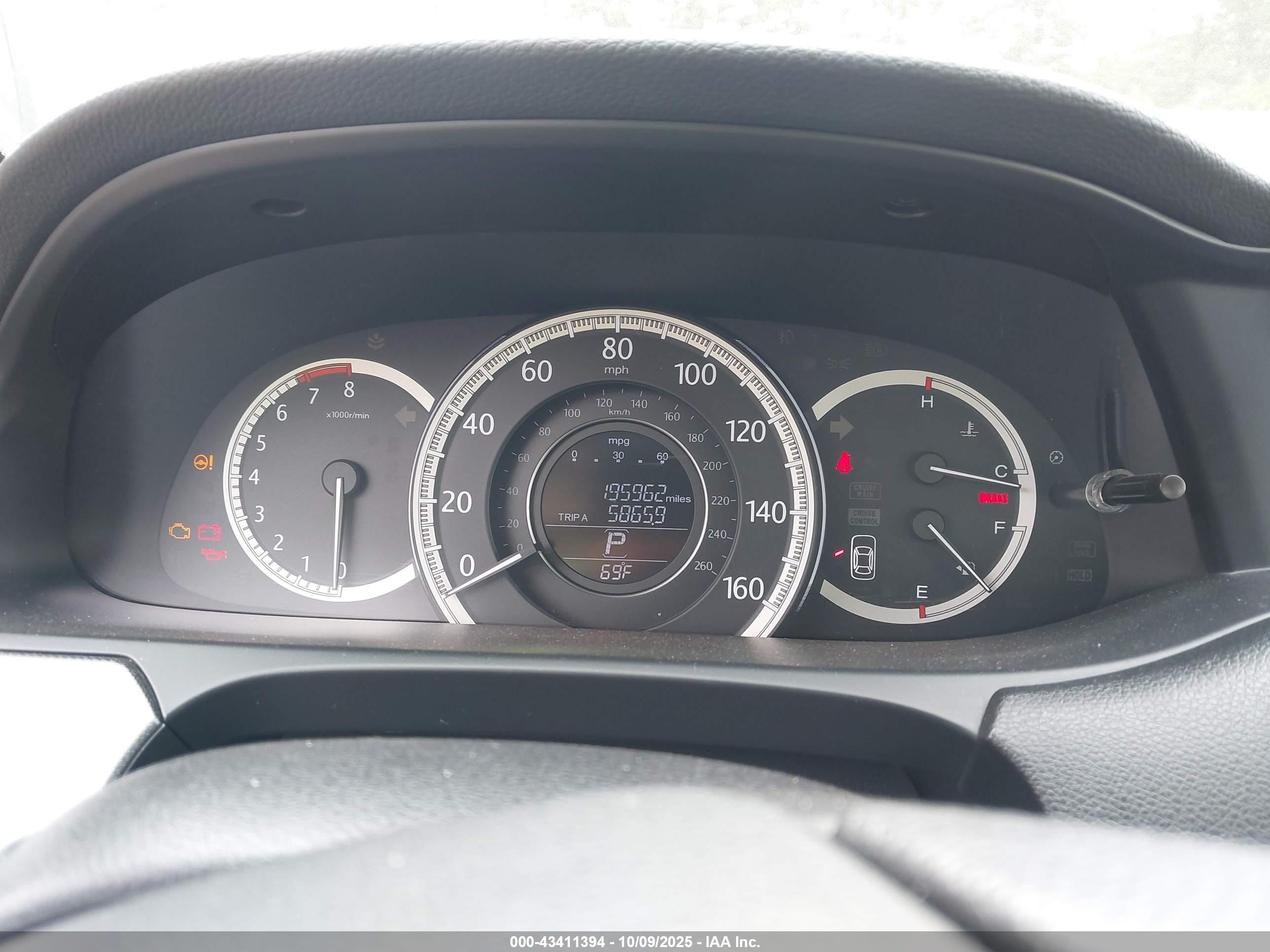 HONDA ACCORD image 7