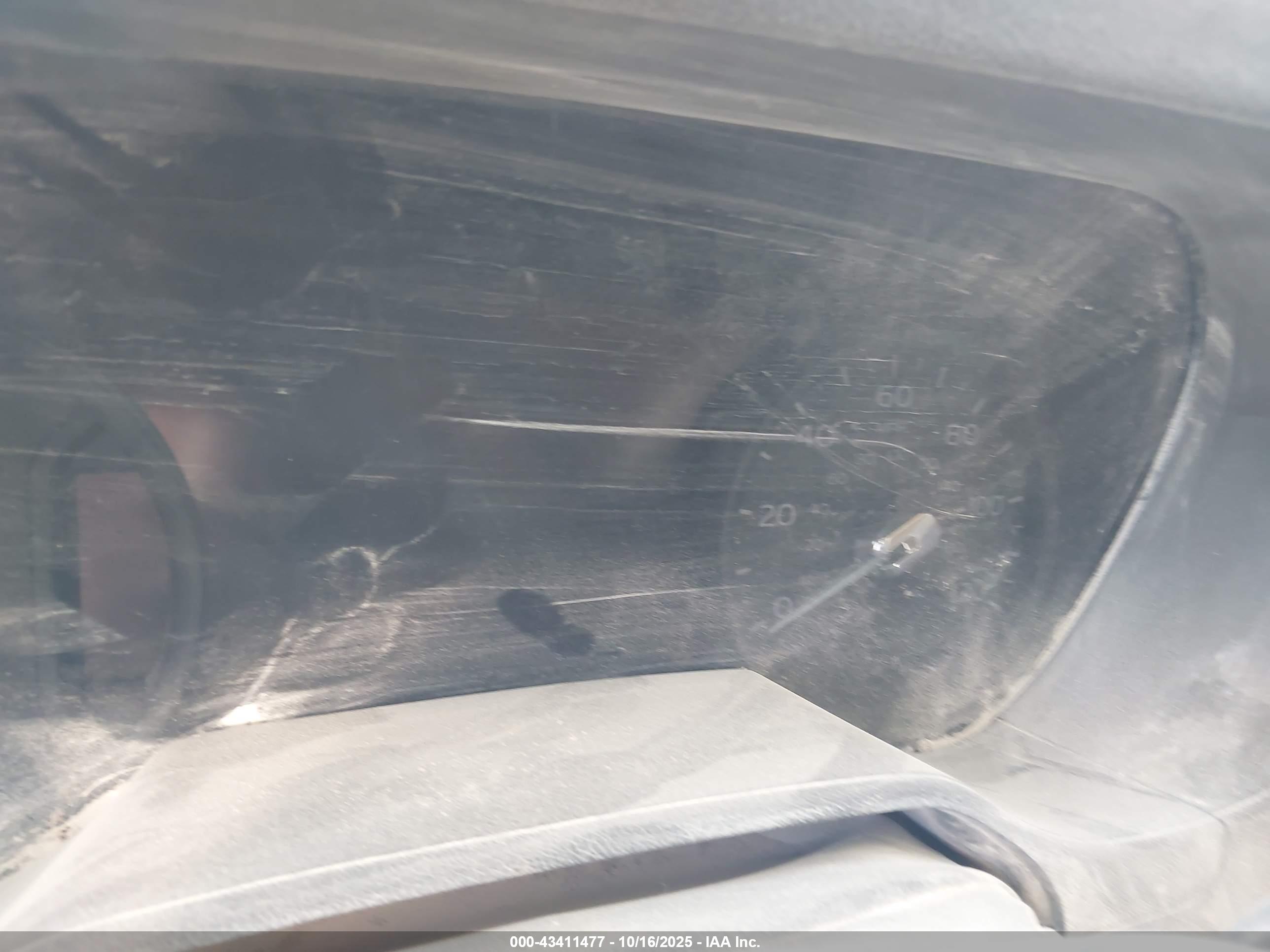 FORD E-450 image 6