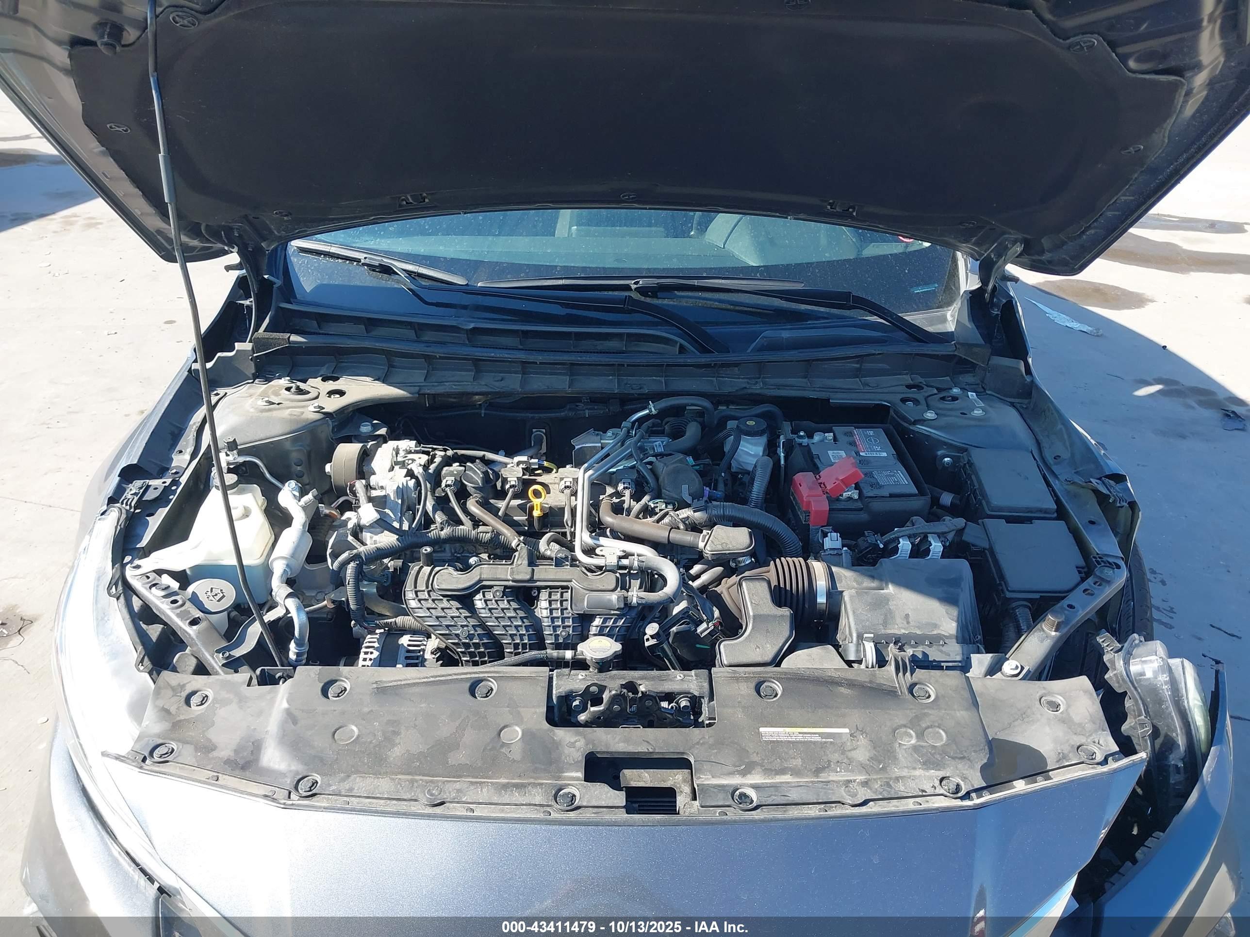 NISSAN ALTIMA image 10