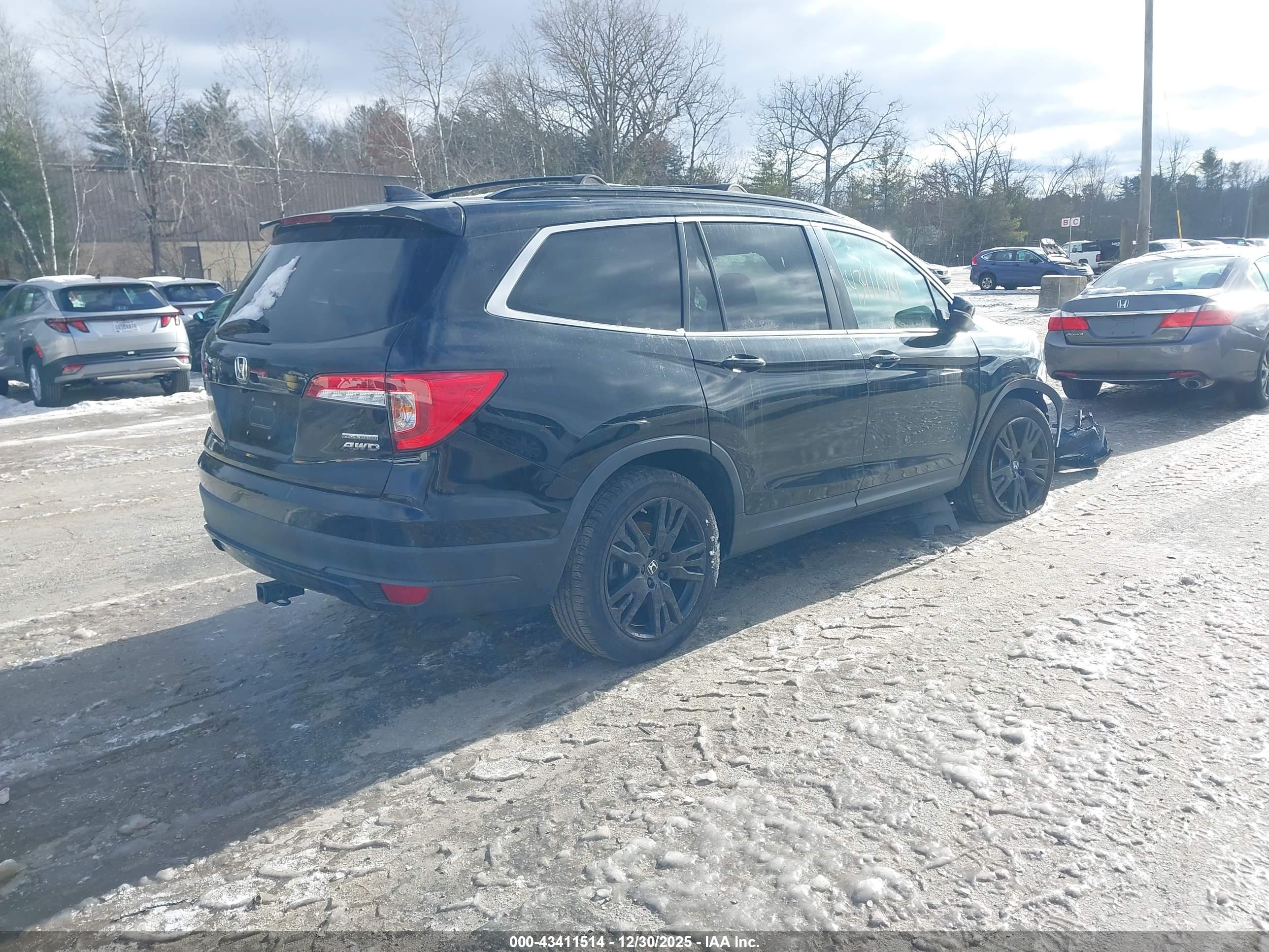 HONDA PILOT image 4