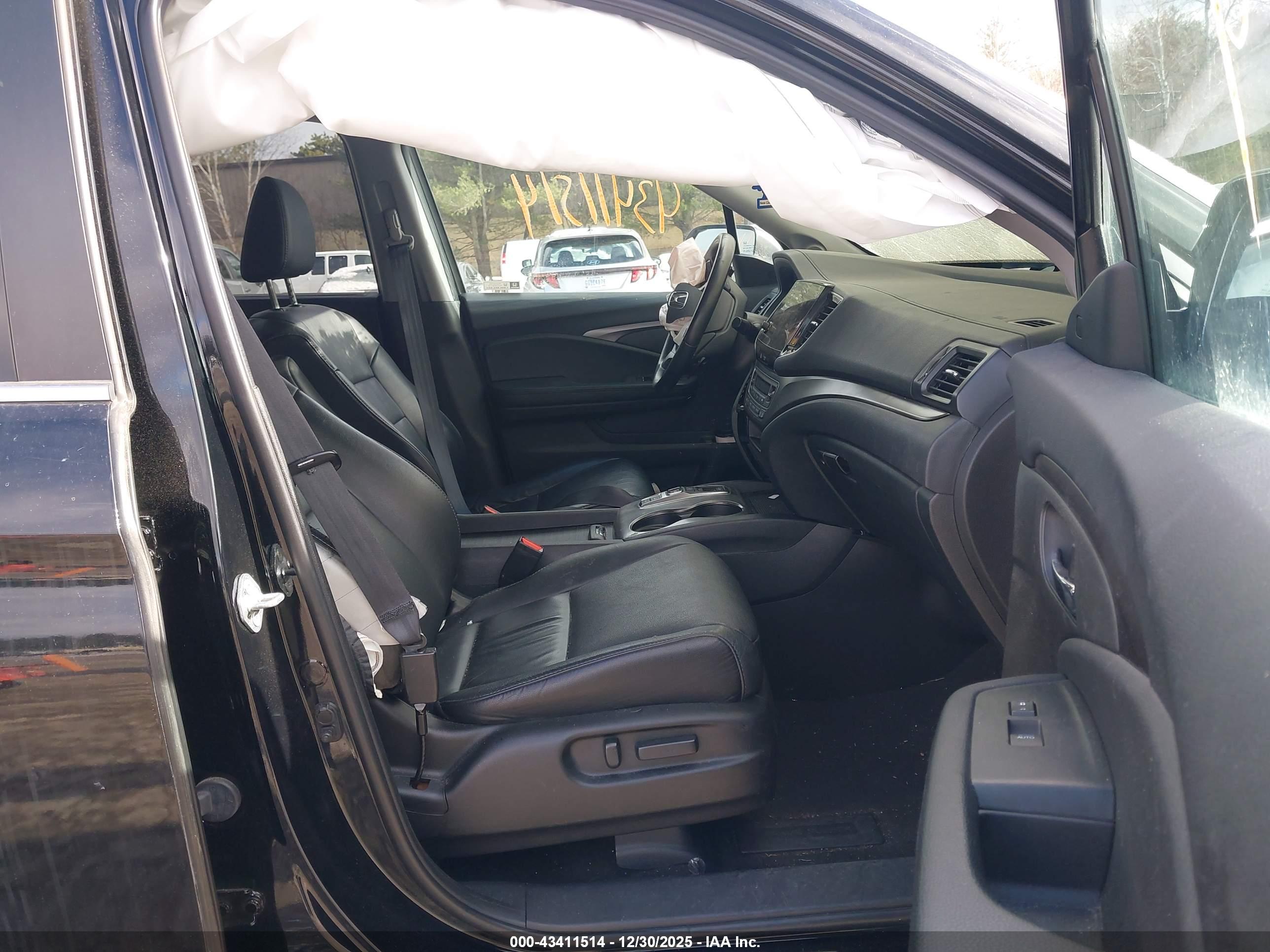 HONDA PILOT image 5