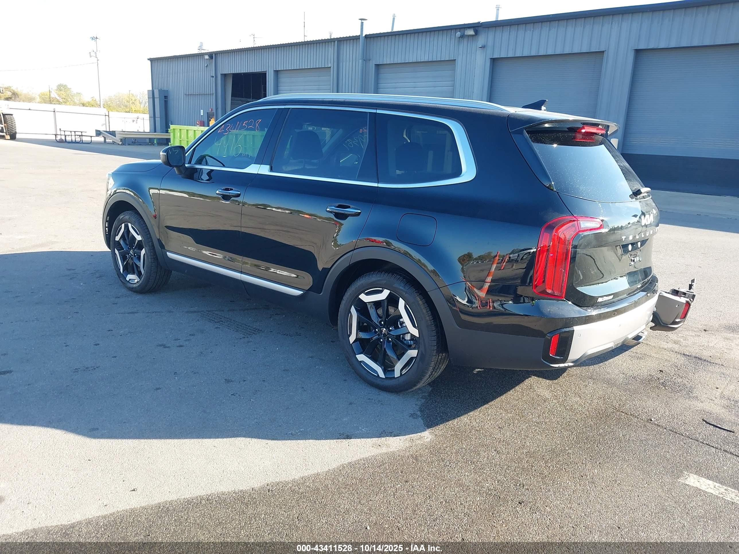 KIA TELLURIDE image 3