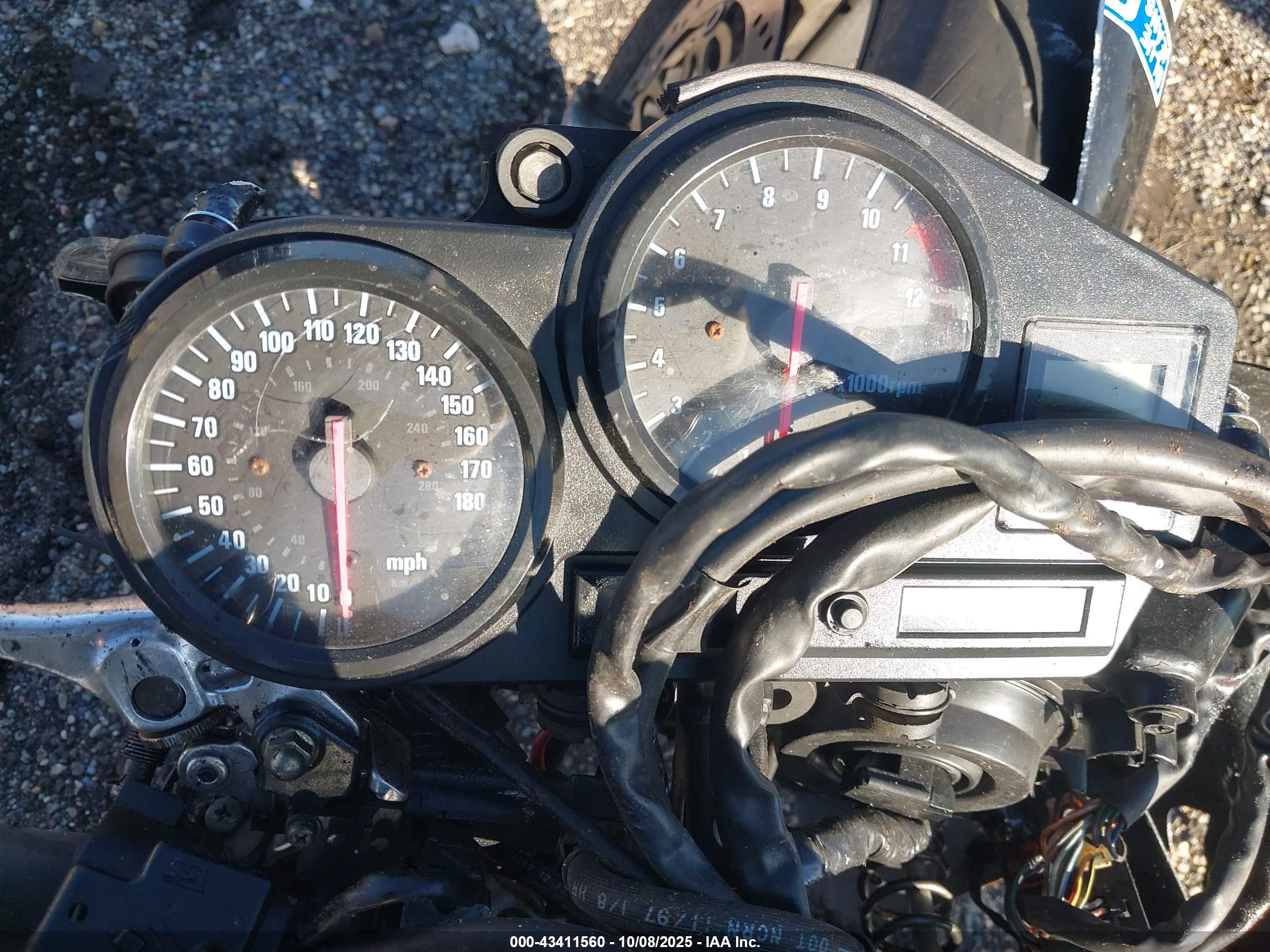 HONDA CBR900 image 7