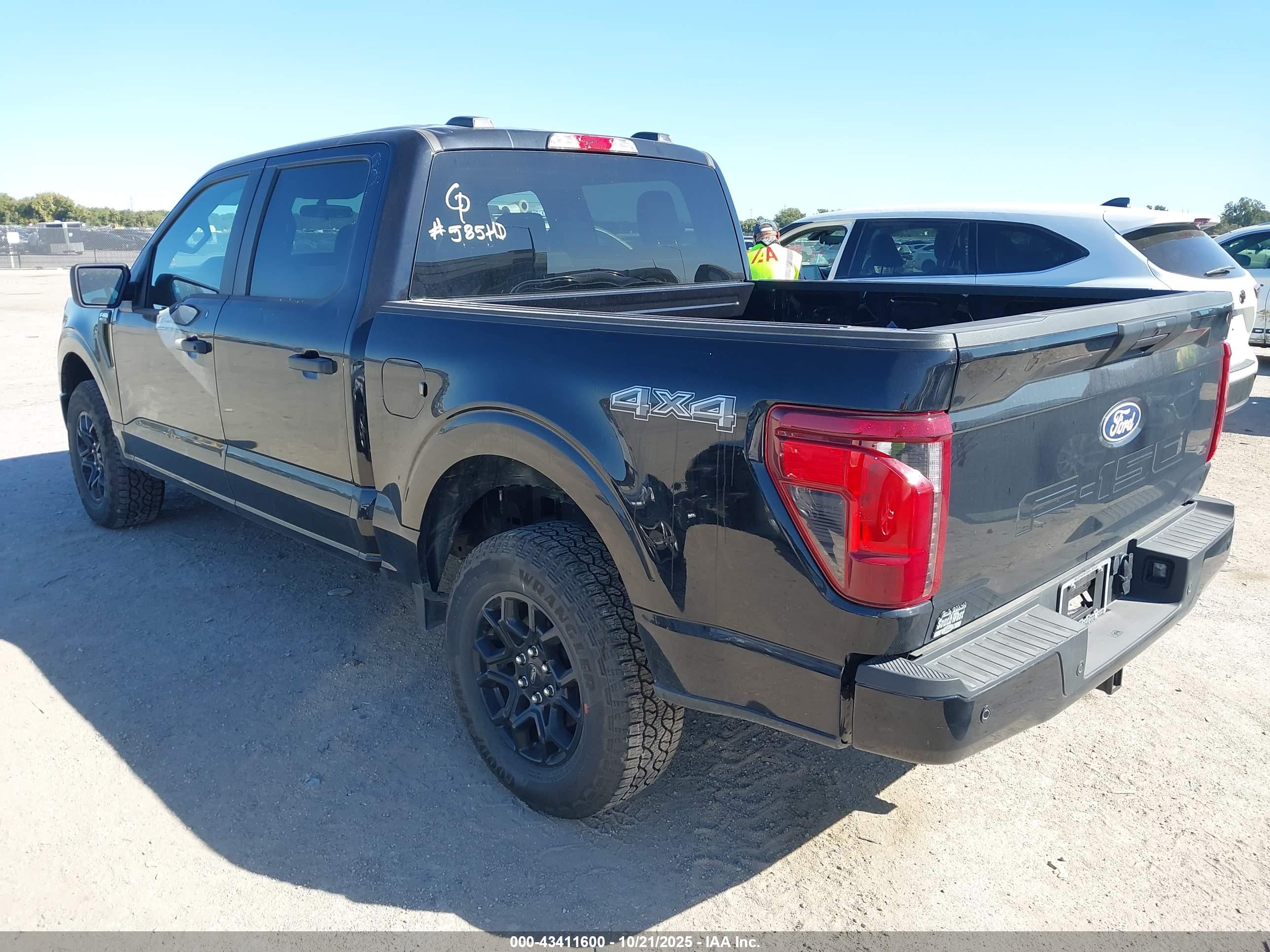 FORD F-150 image 3