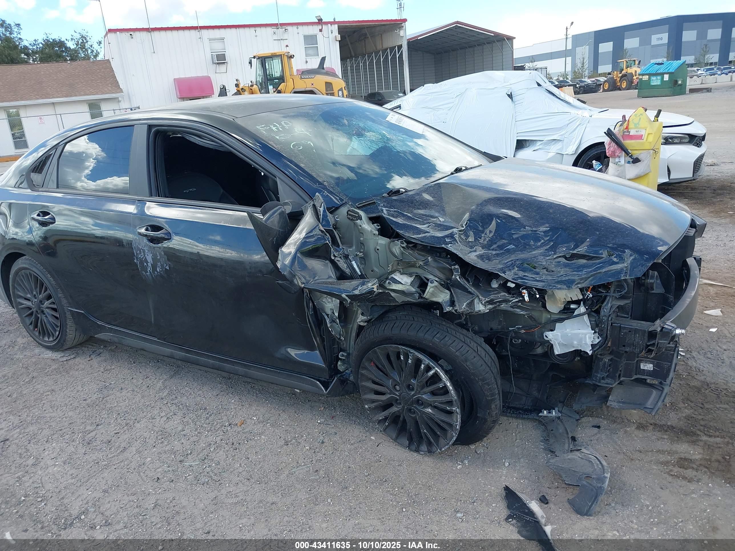 KIA FORTE image 6