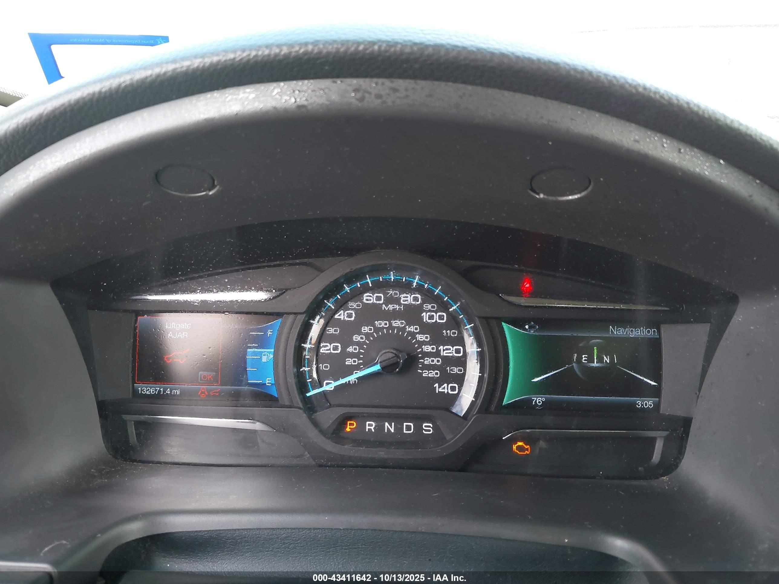 FORD FLEX image 7