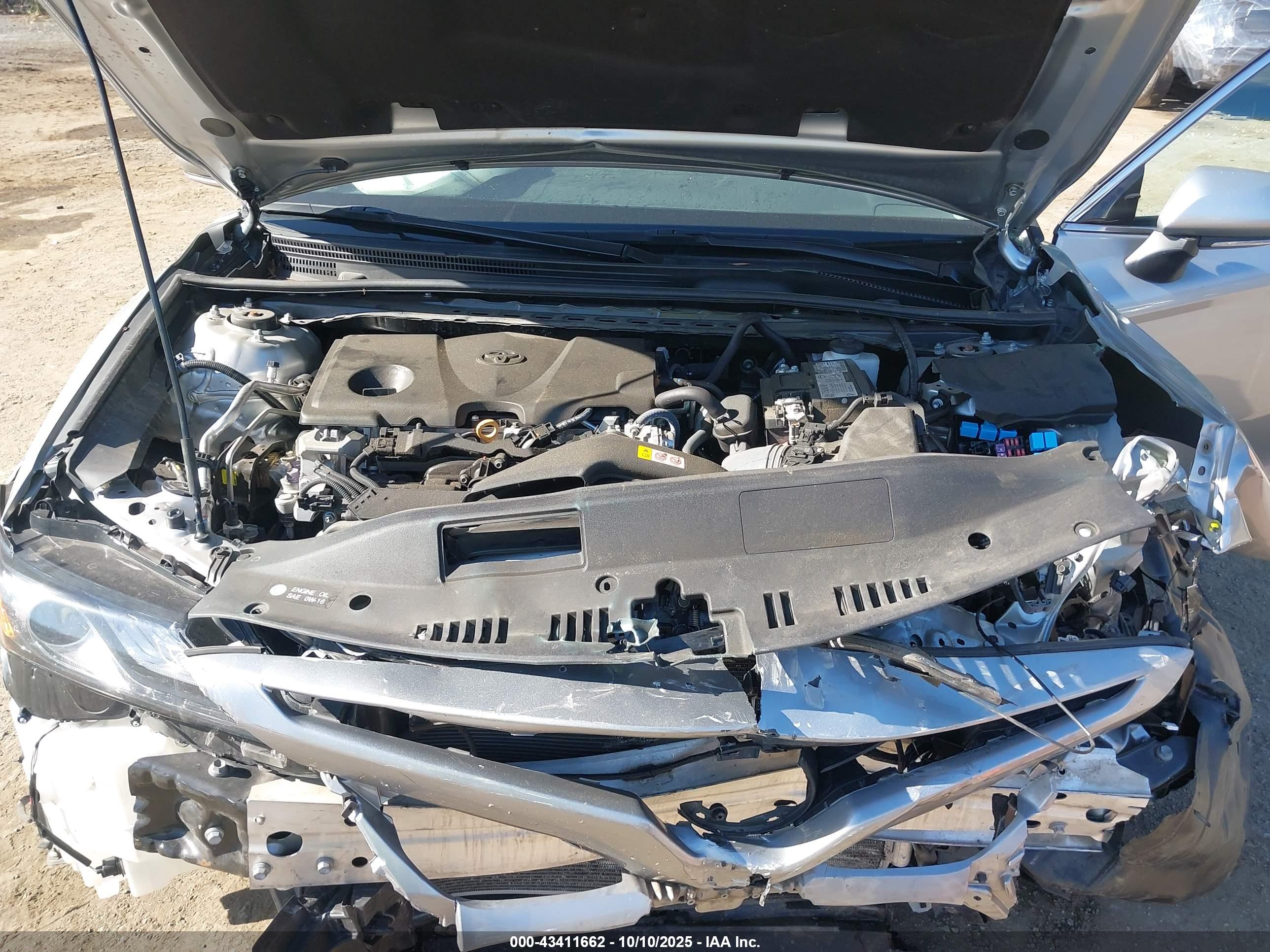 TOYOTA CAMRY image 10