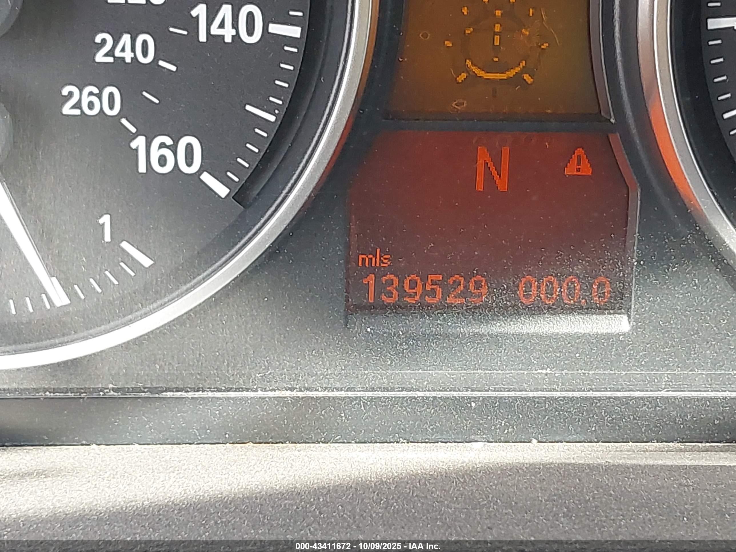 BMW 328I image 7