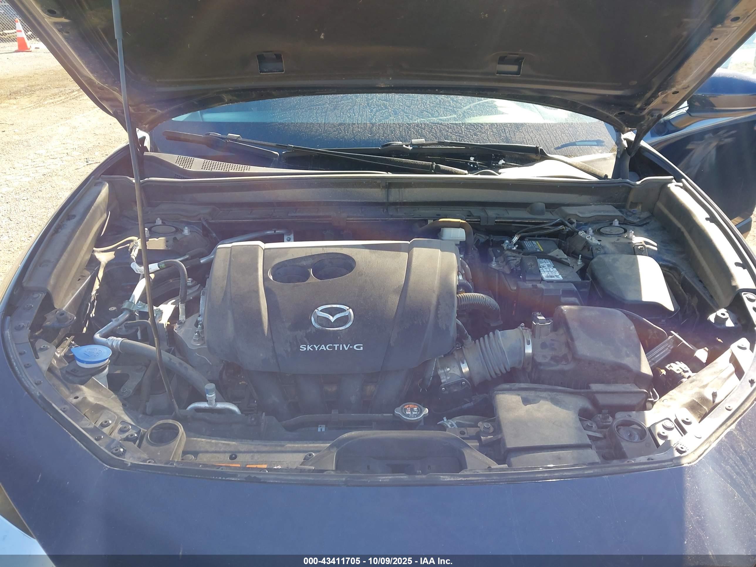 MAZDA CX-30 image 10