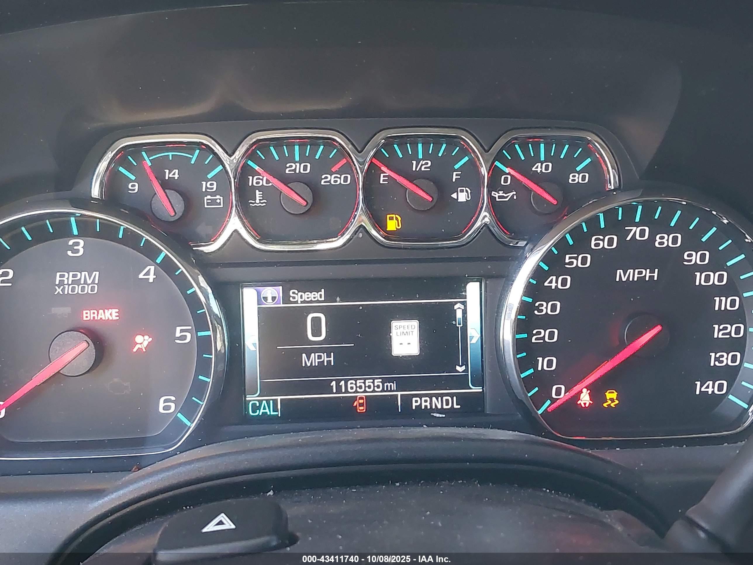 CHEVROLET SILVERADO image 7