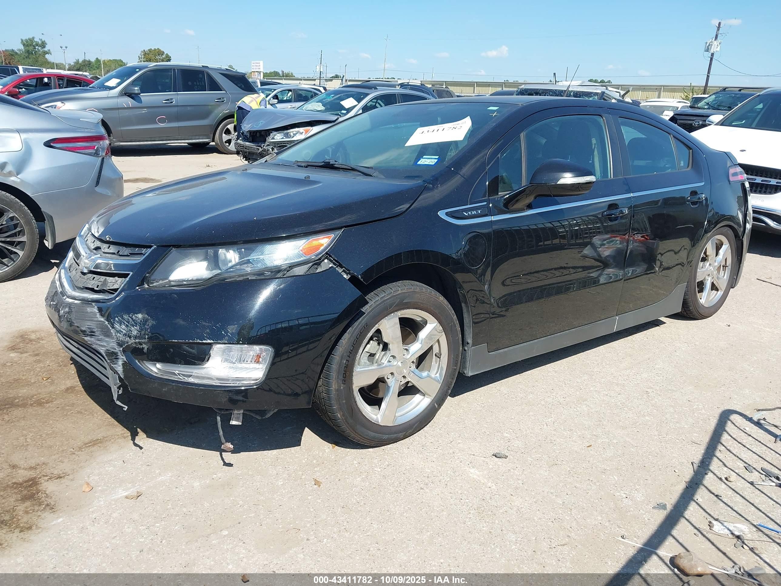 CHEVROLET VOLT image 2