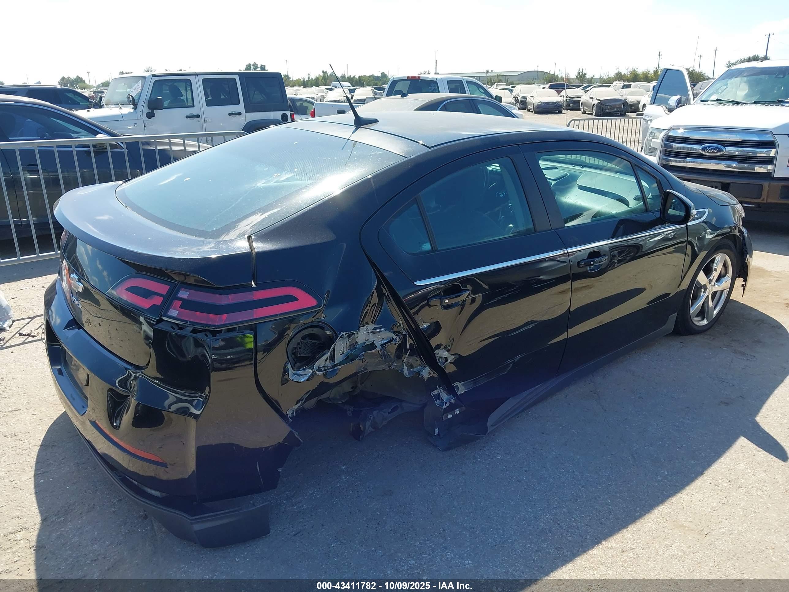 CHEVROLET VOLT image 4