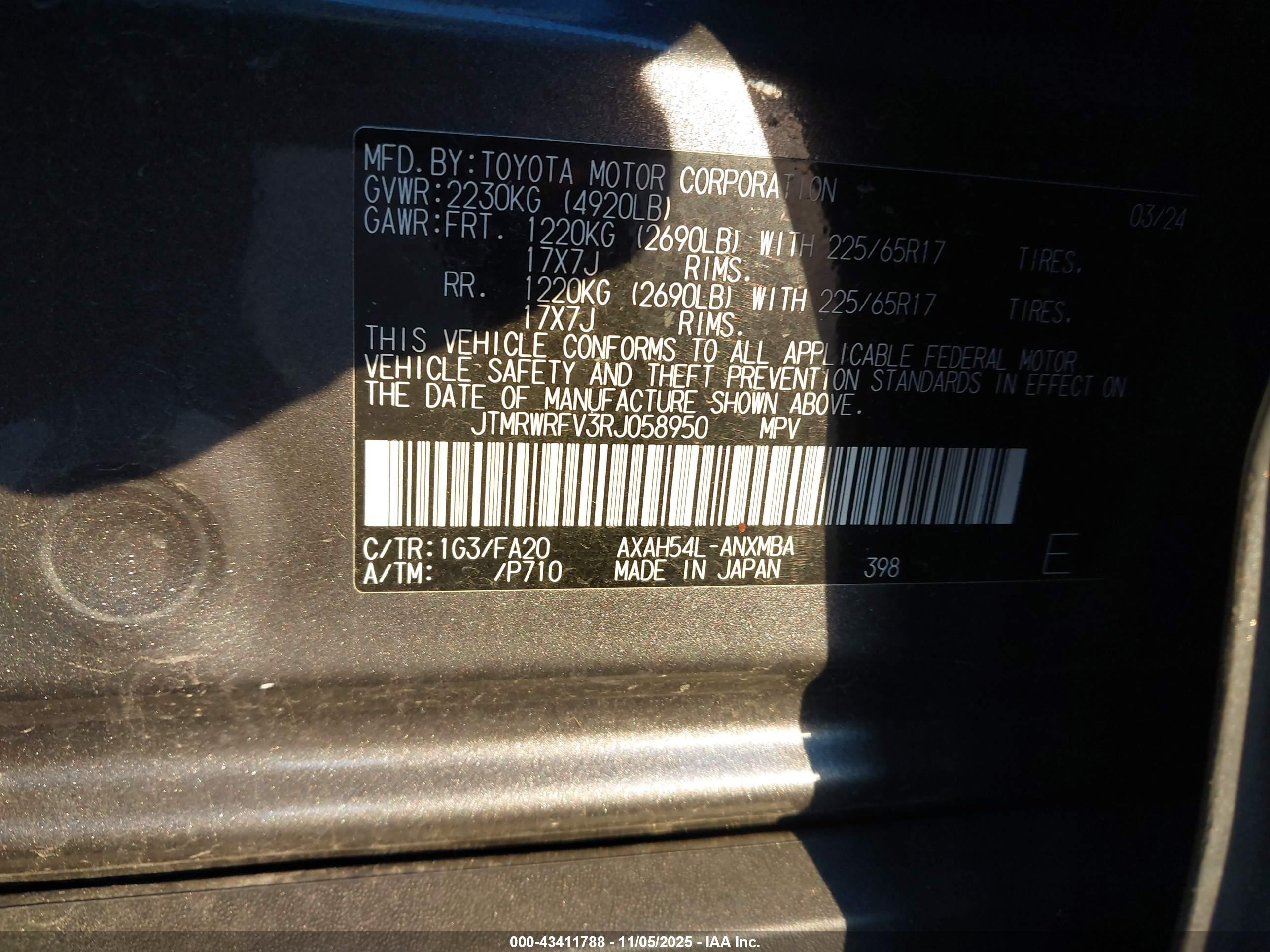 TOYOTA RAV4 image 9