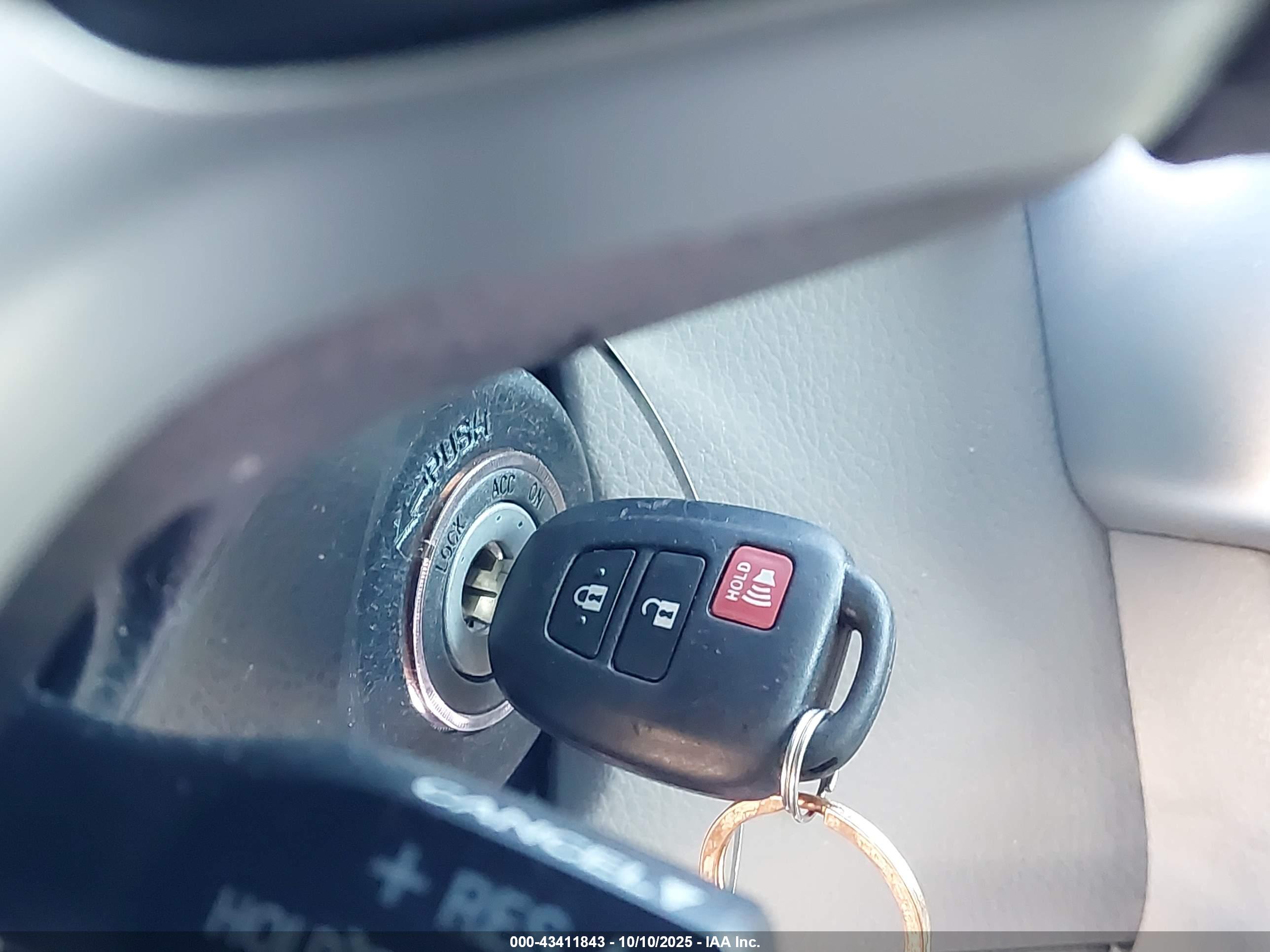 TOYOTA HIGHLANDER image 11