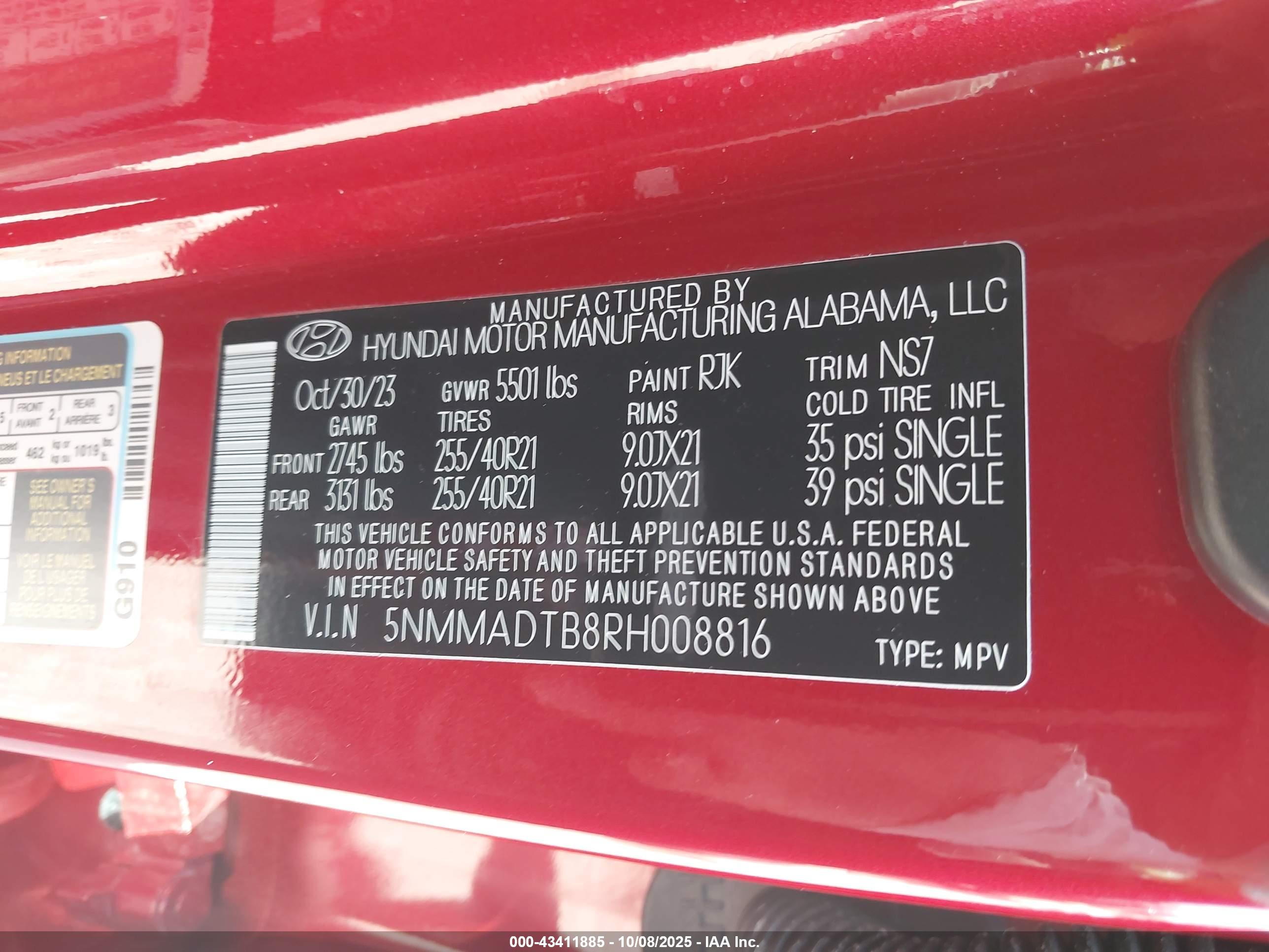 GENESIS GV70 image 9