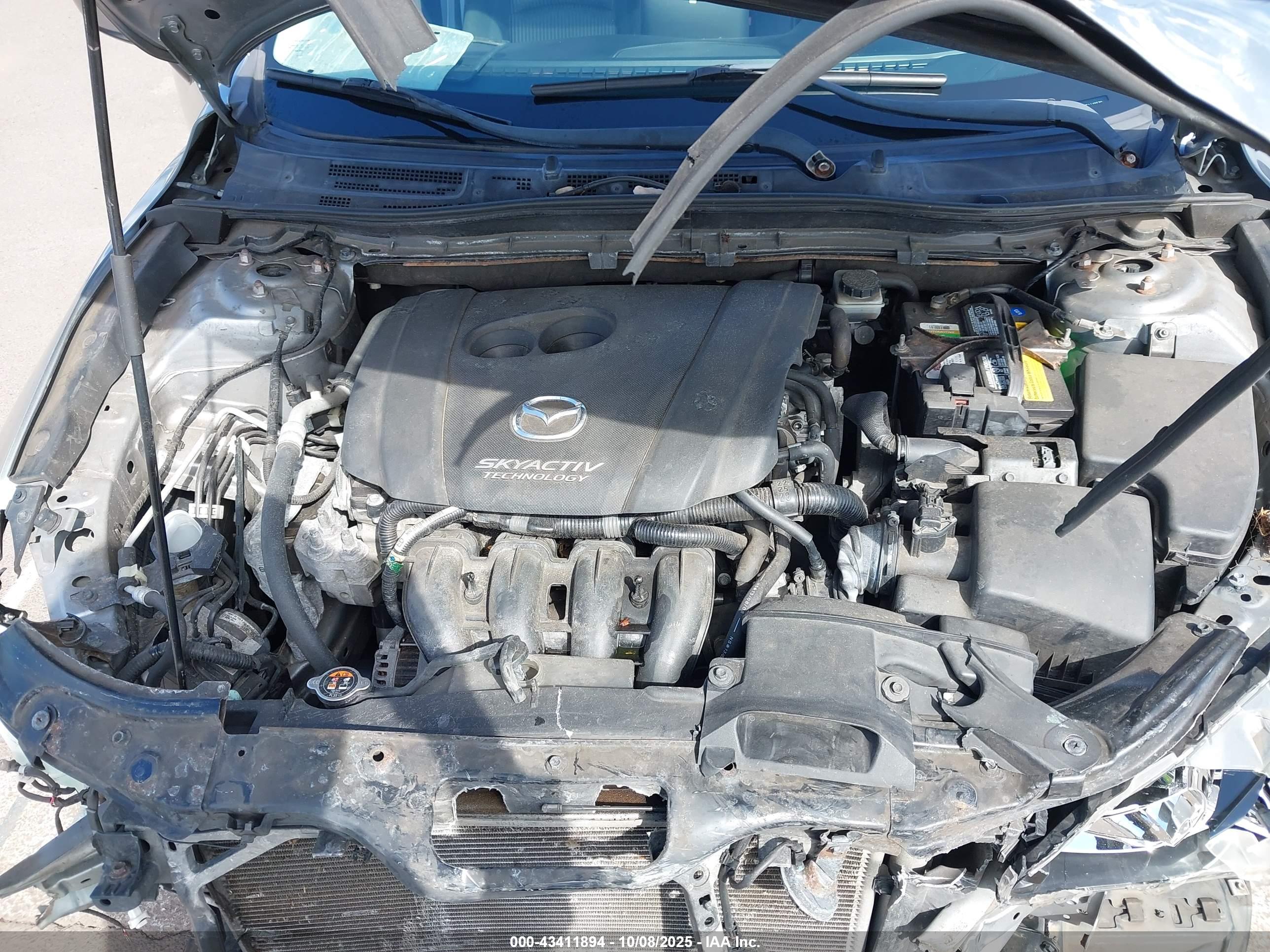 MAZDA MAZDA3 image 10