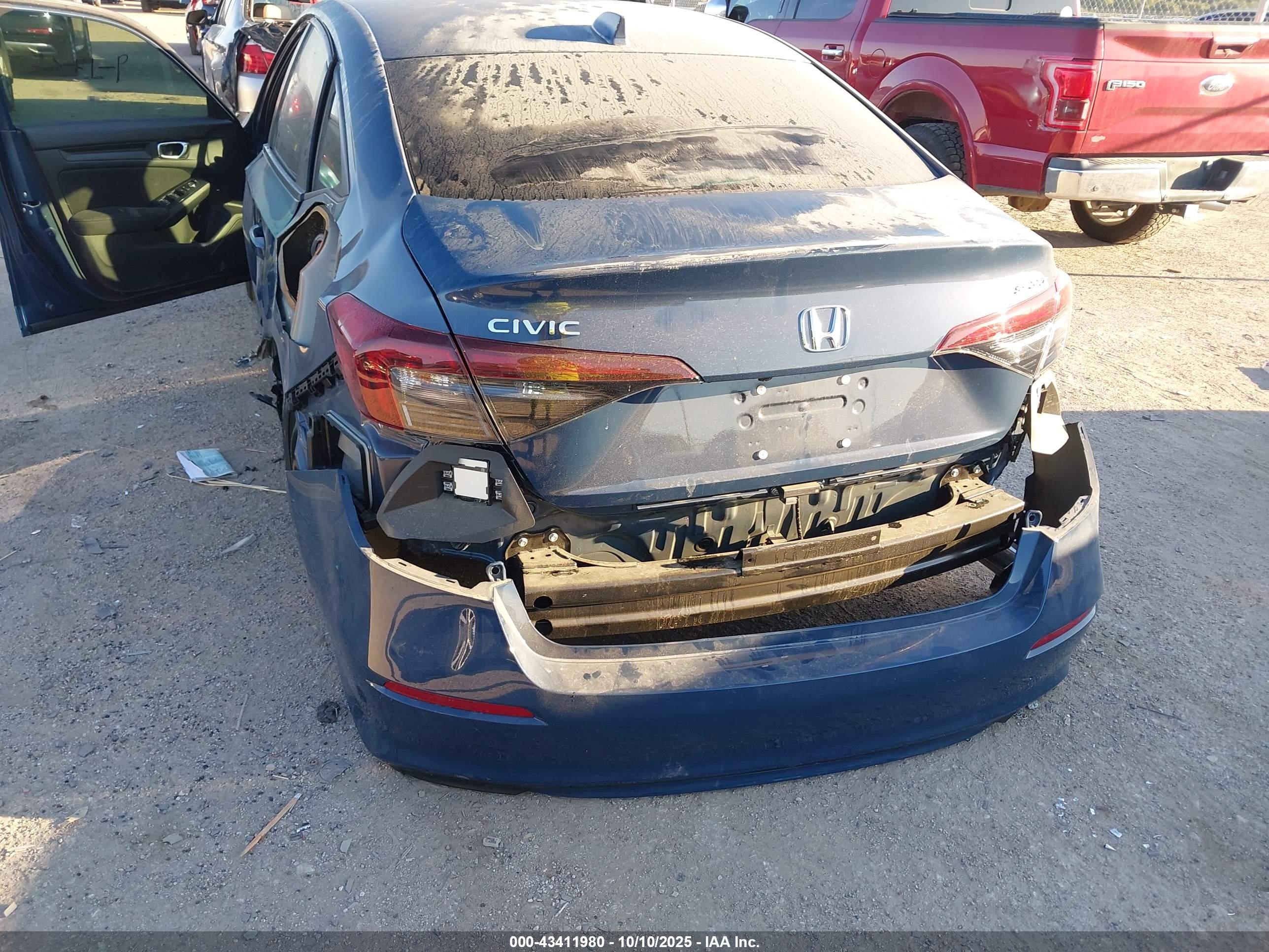 HONDA CIVIC image 6