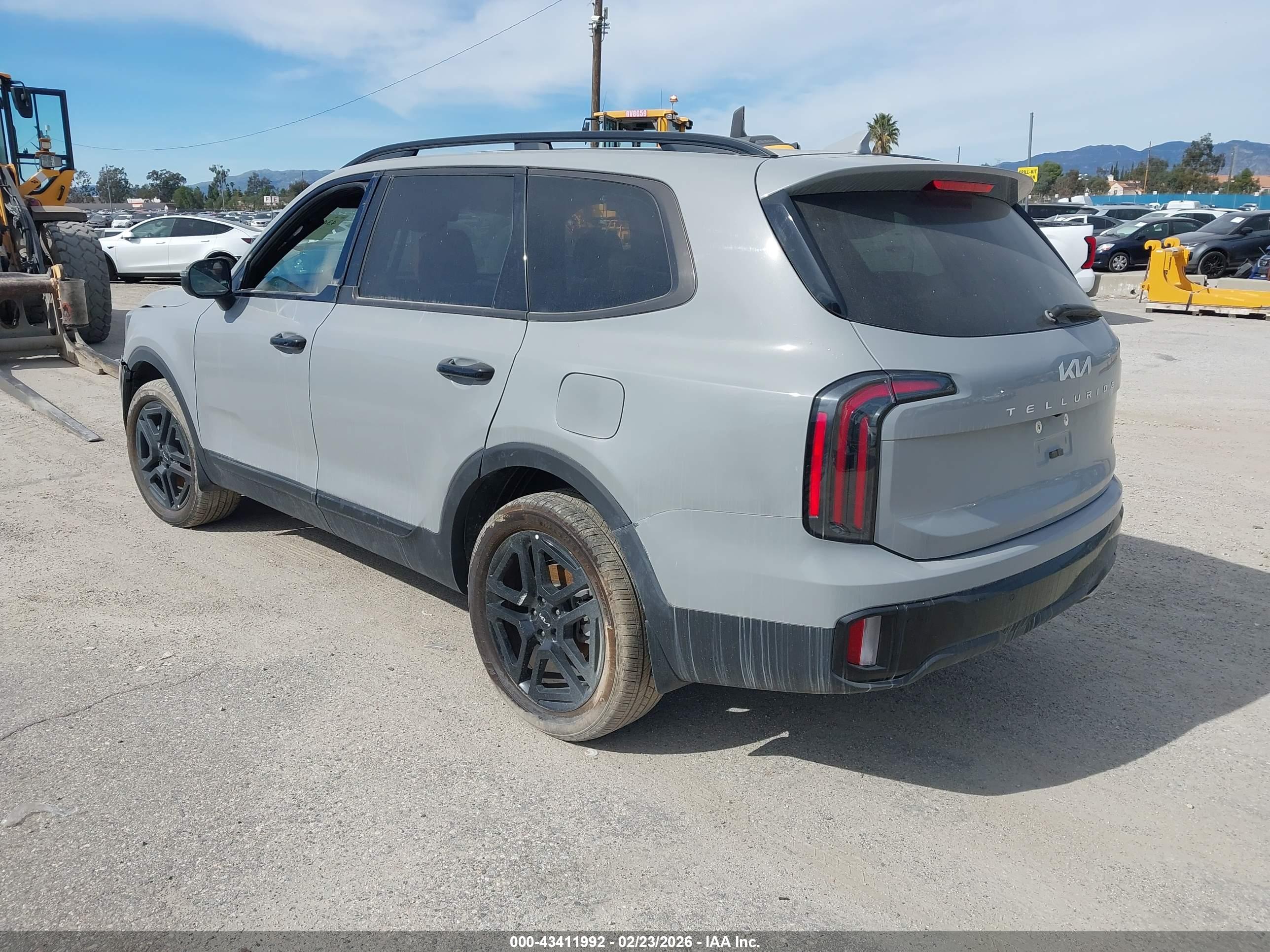 KIA TELLURIDE image 3