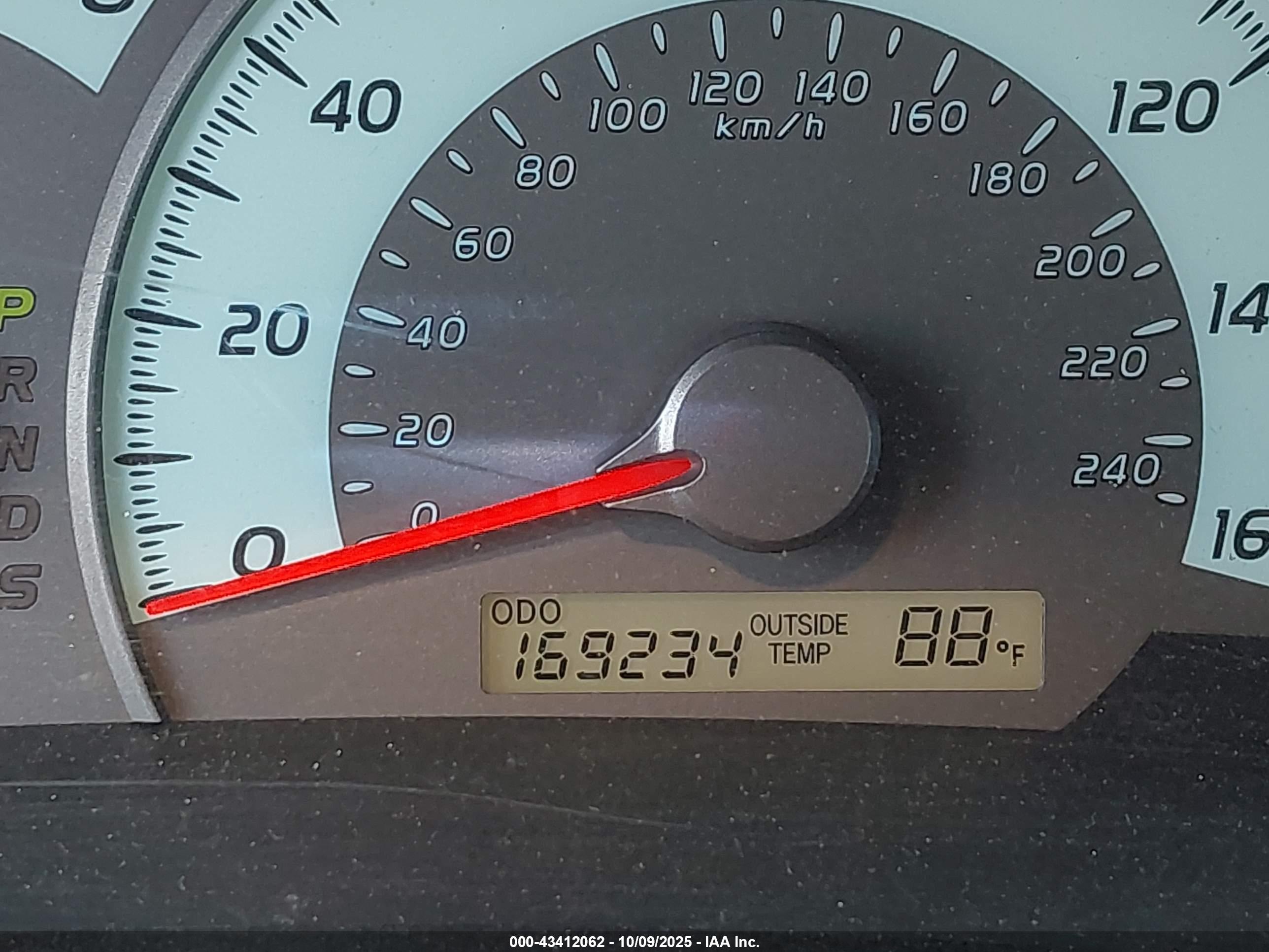 TOYOTA CAMRY image 7