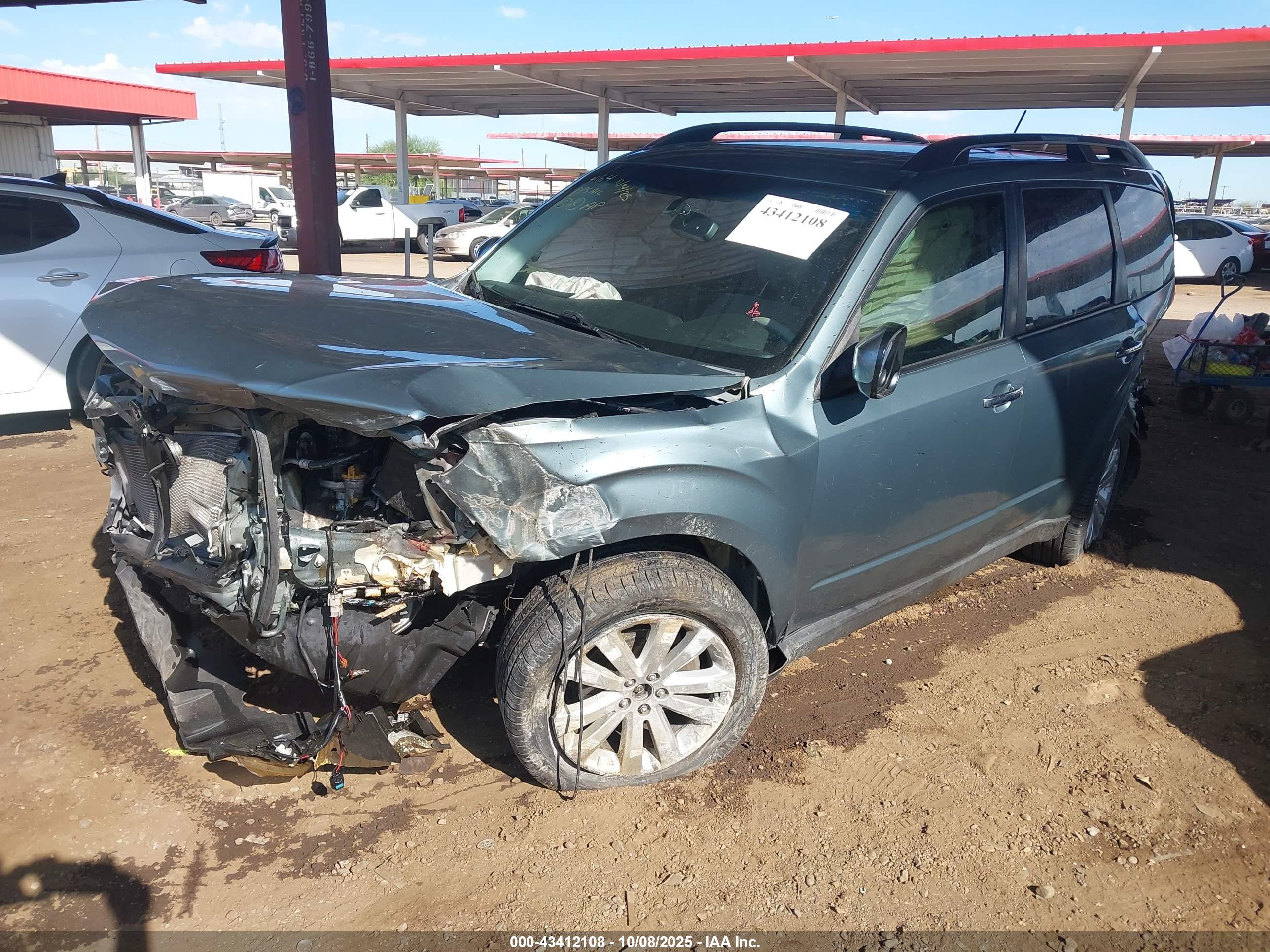 SUBARU FORESTER image 2