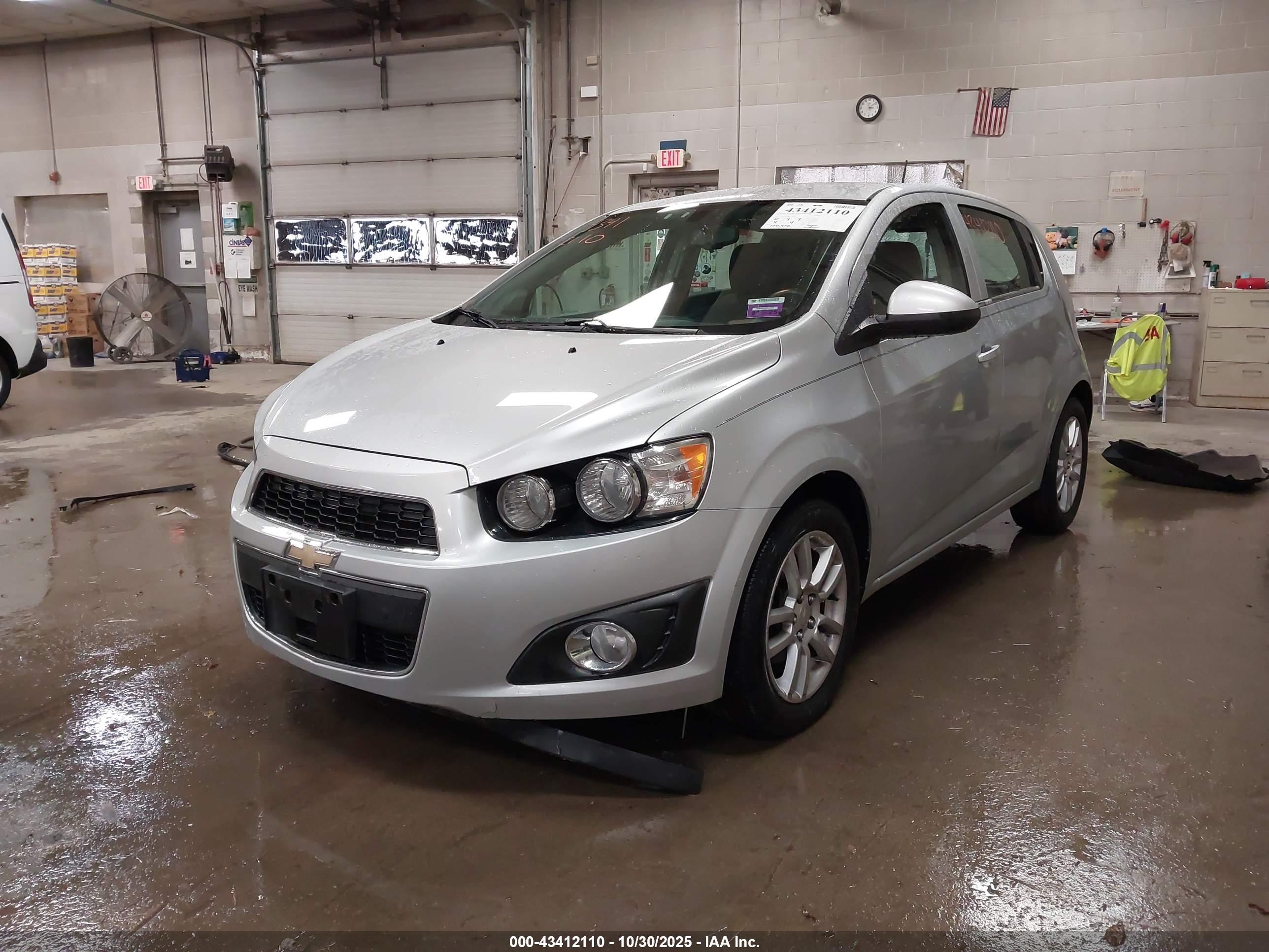 CHEVROLET SONIC image 2