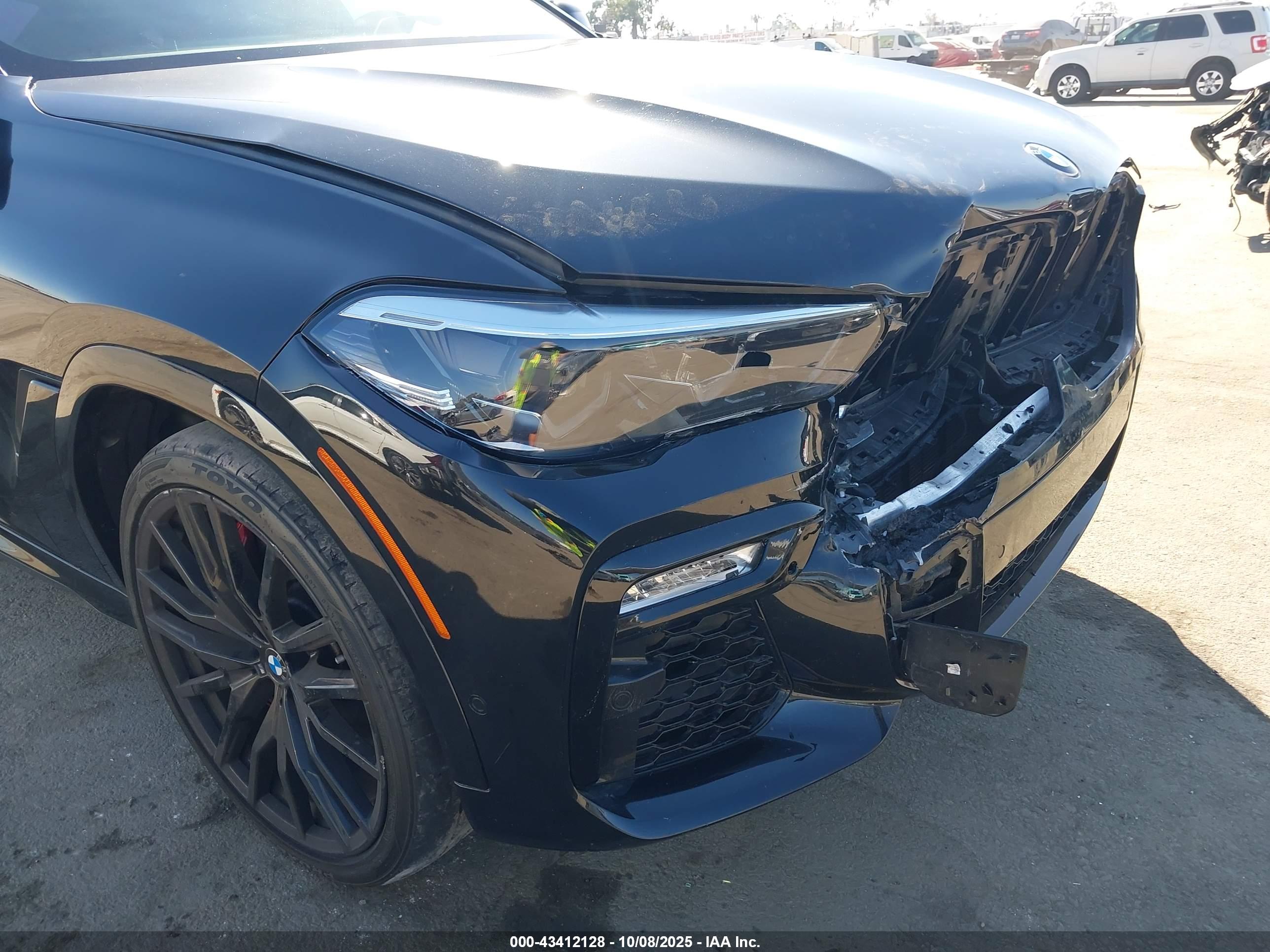 BMW X6 image 6