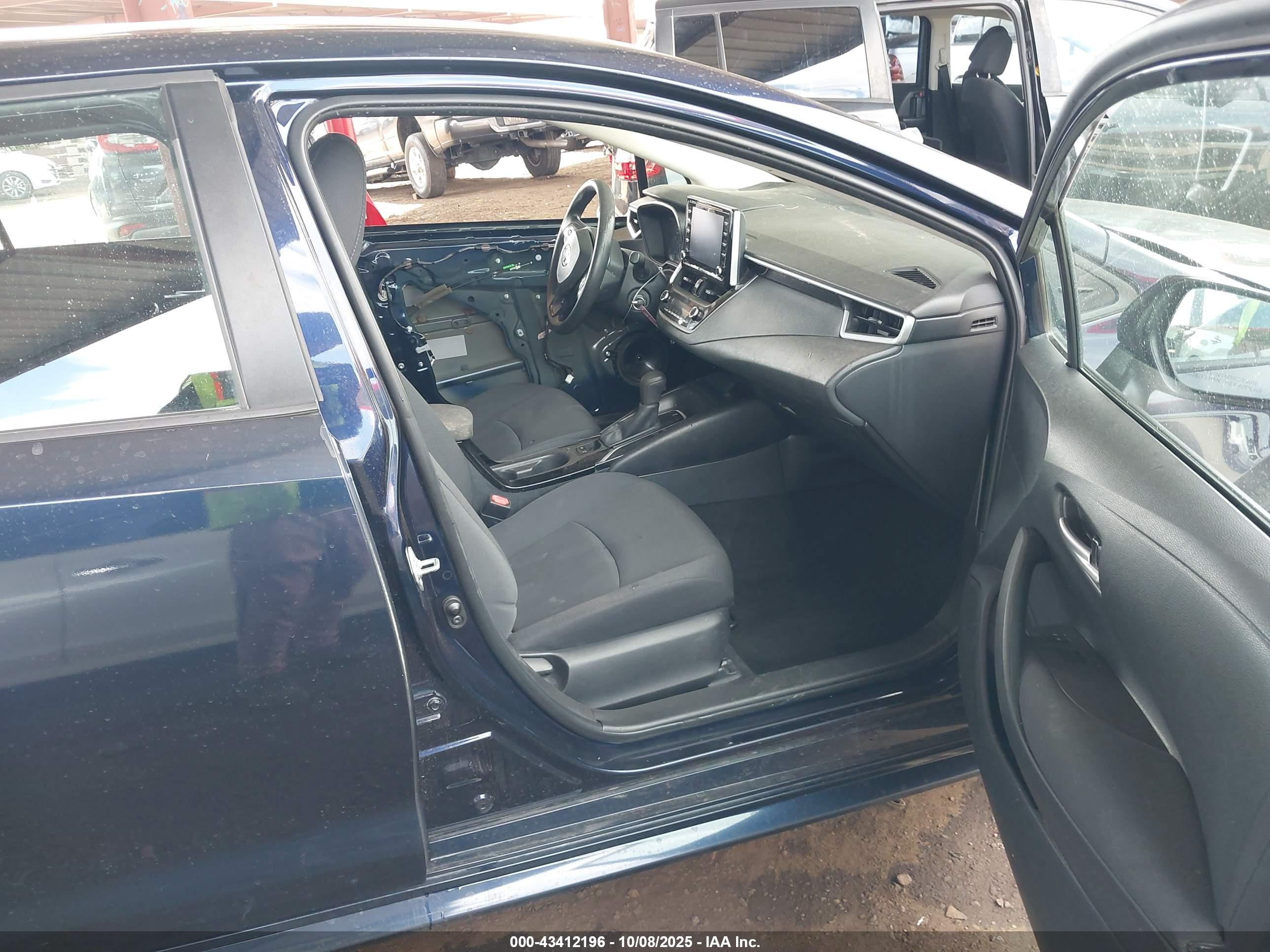 TOYOTA COROLLA image 5