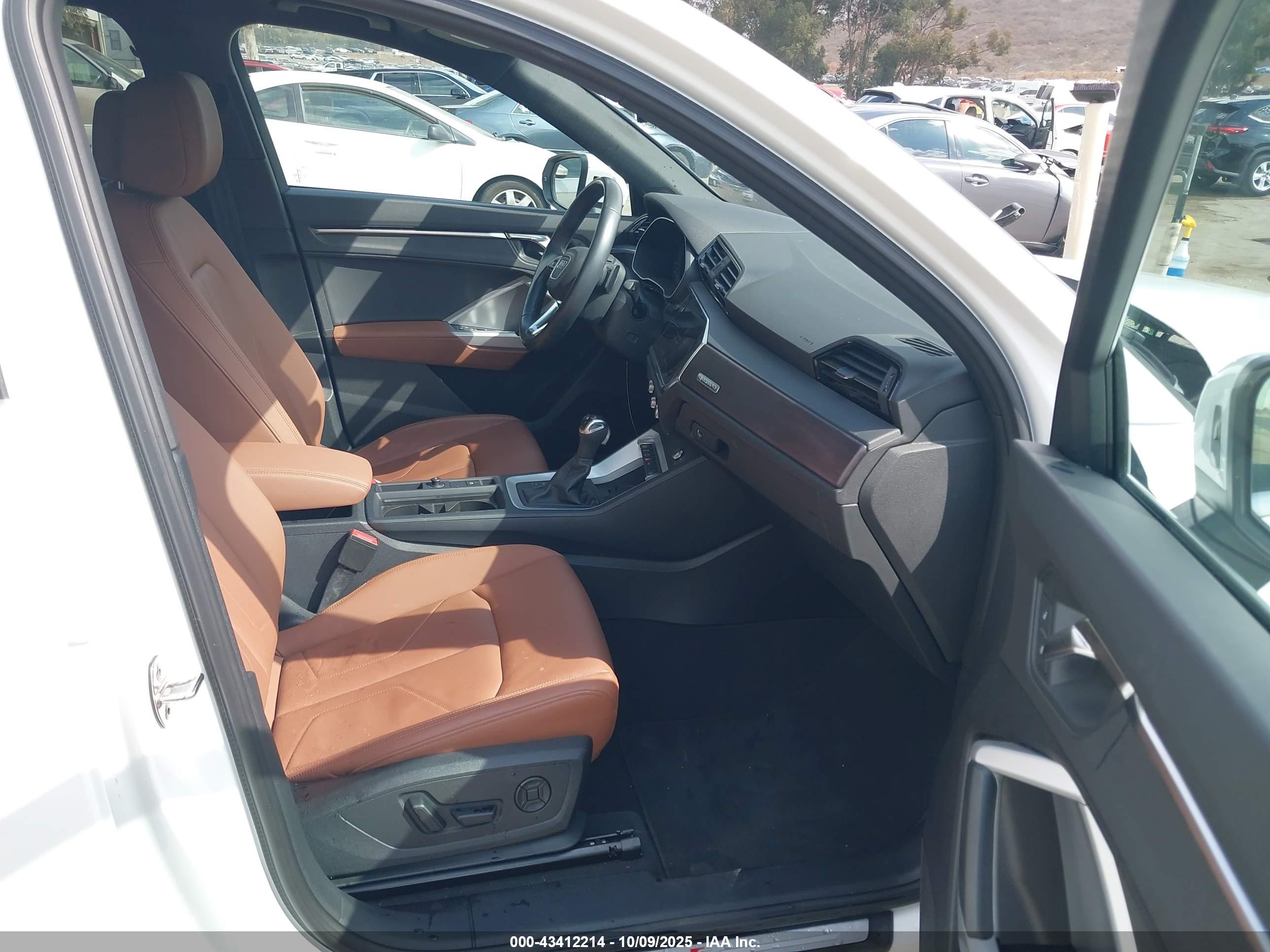 AUDI Q3 image 5