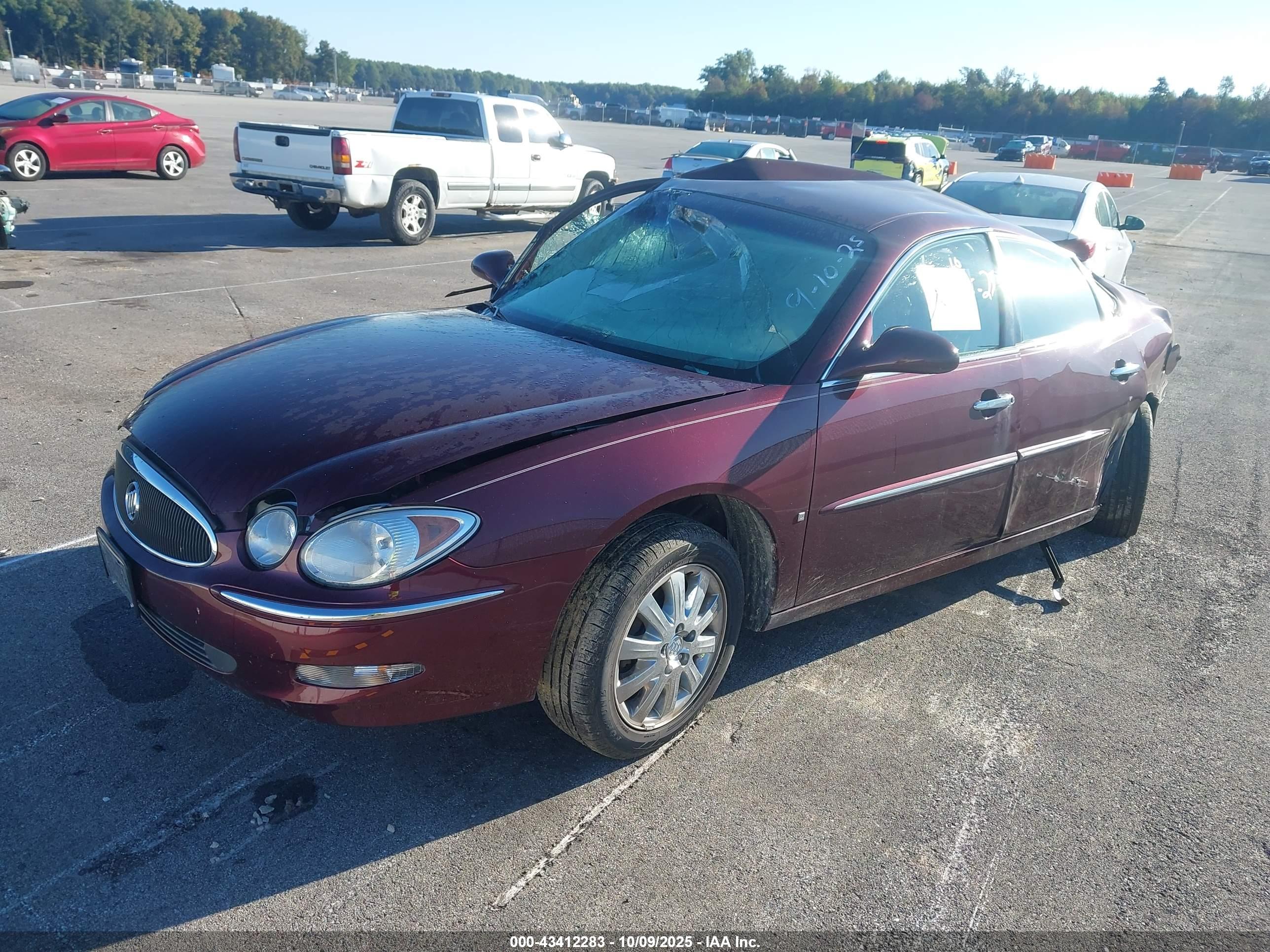 BUICK LACROSSE image 2