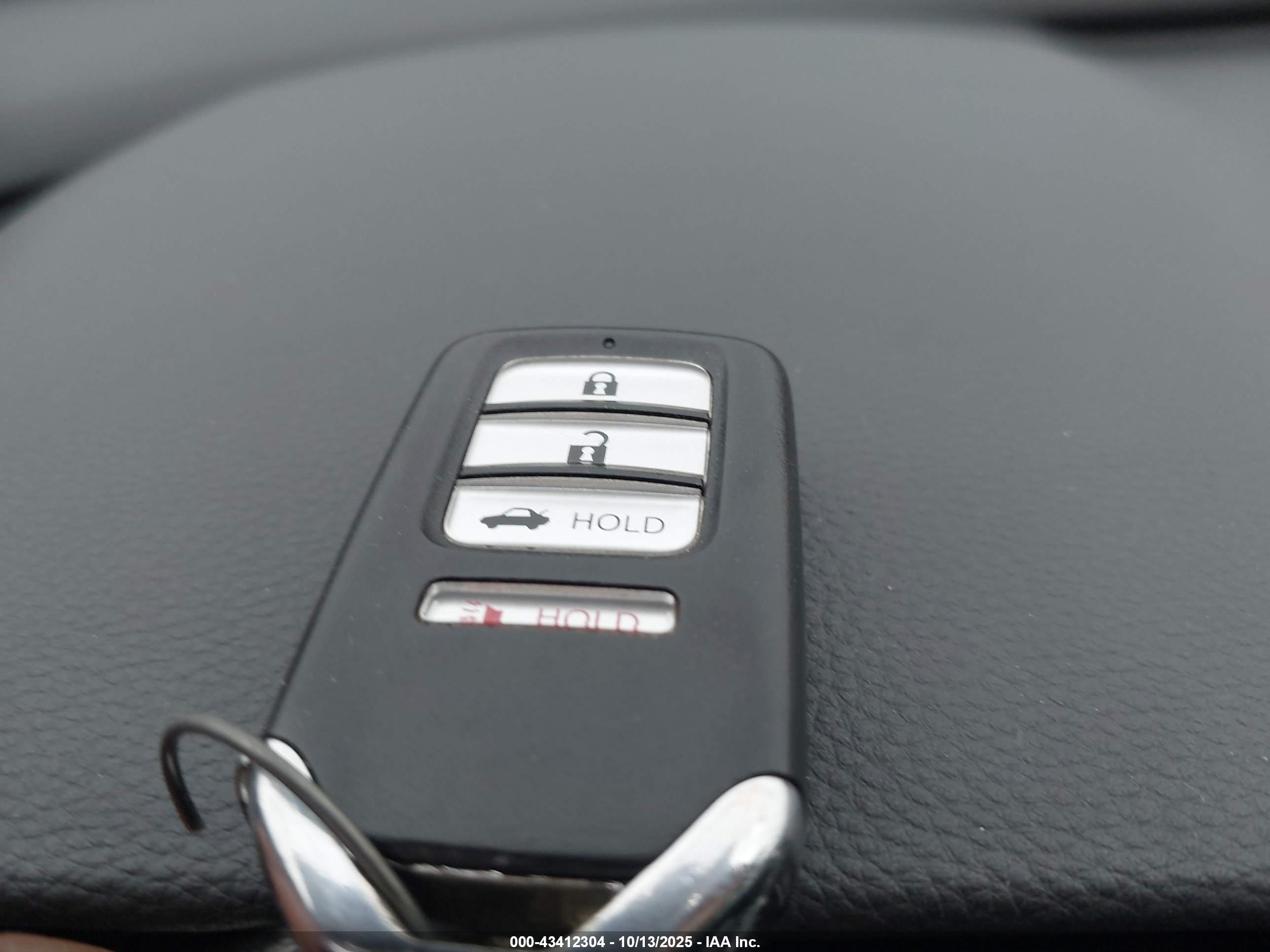 HONDA ACCORD image 11