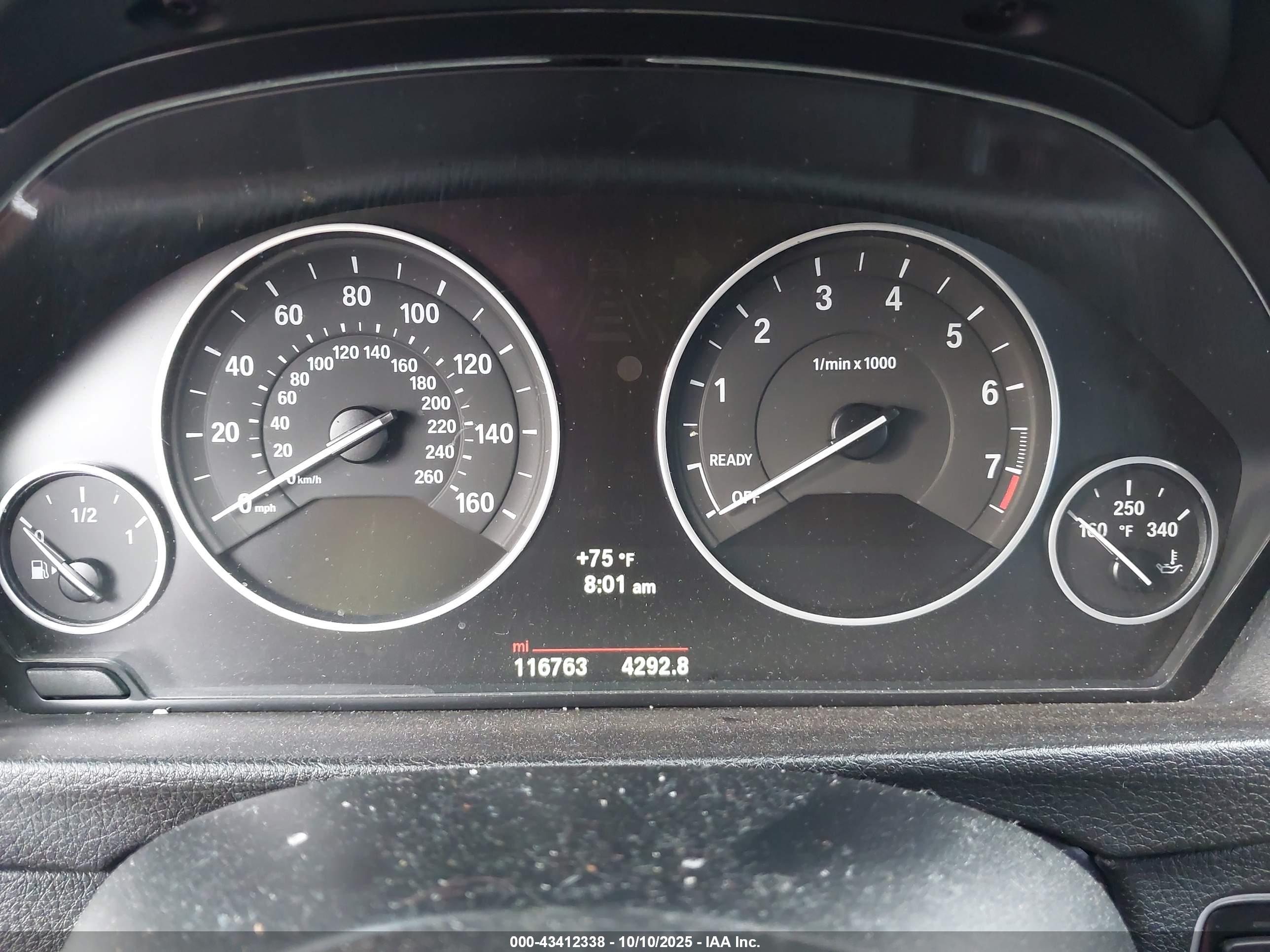 BMW 328I image 7