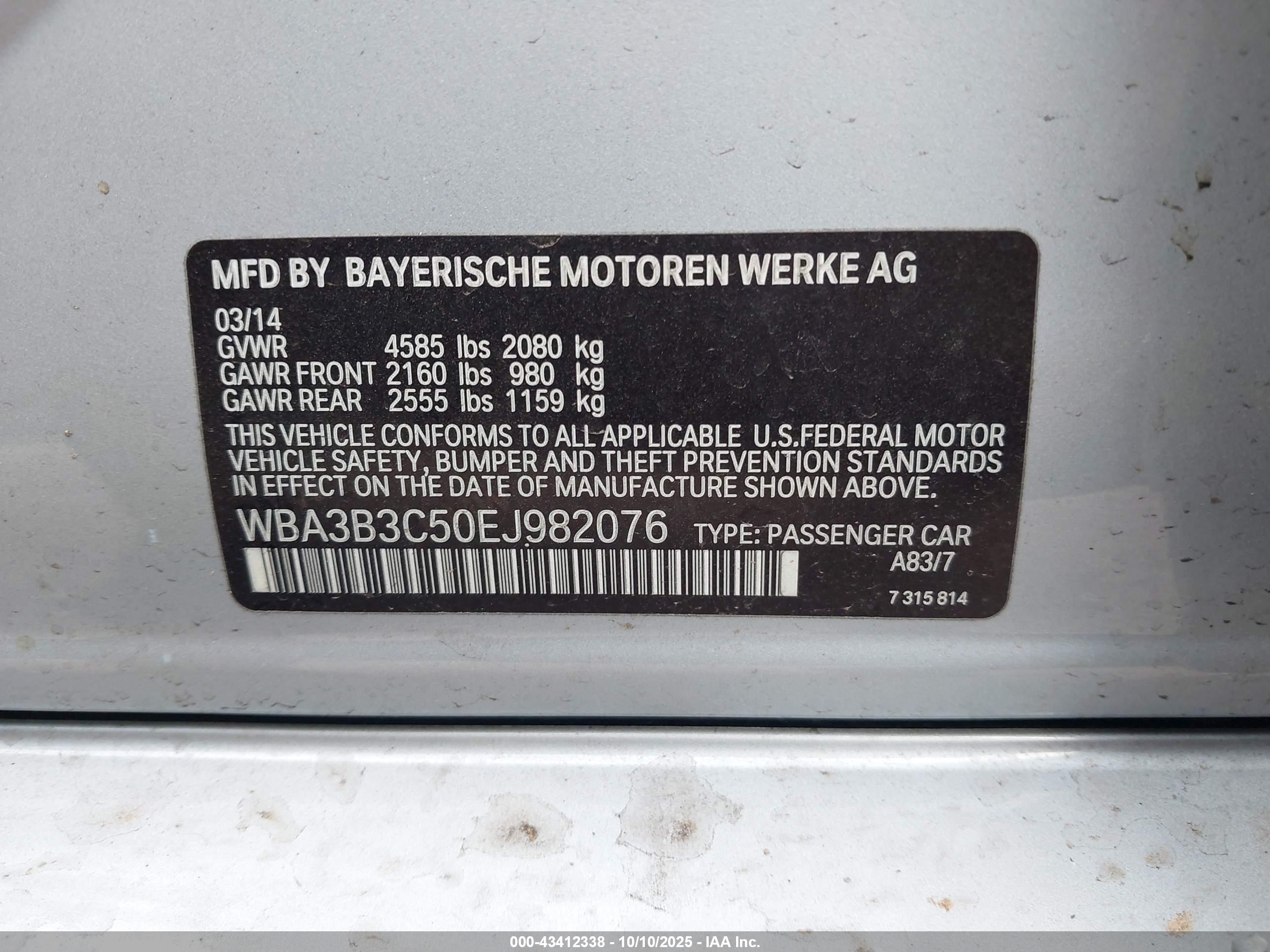 BMW 328I image 9