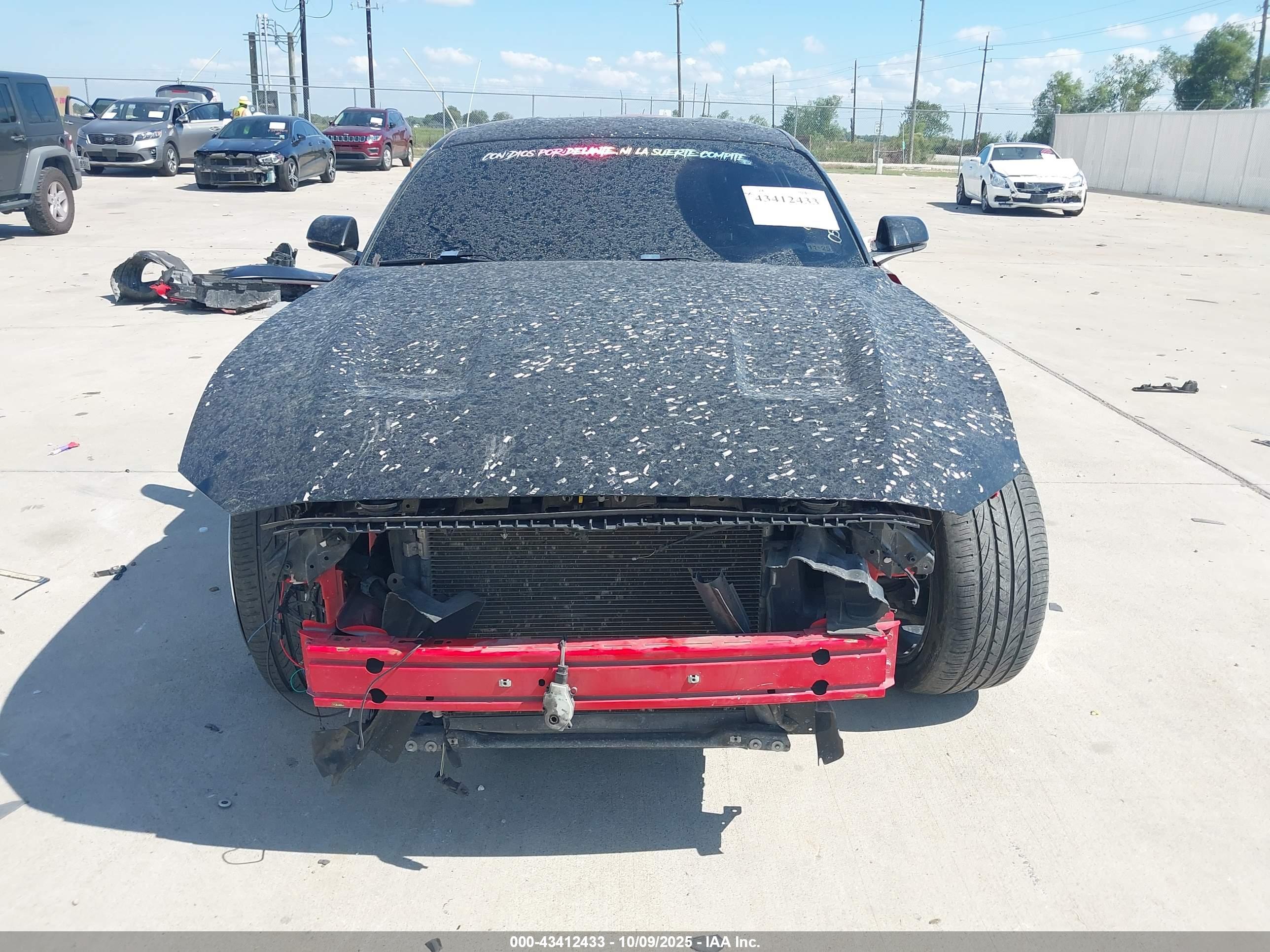 FORD MUSTANG image 6
