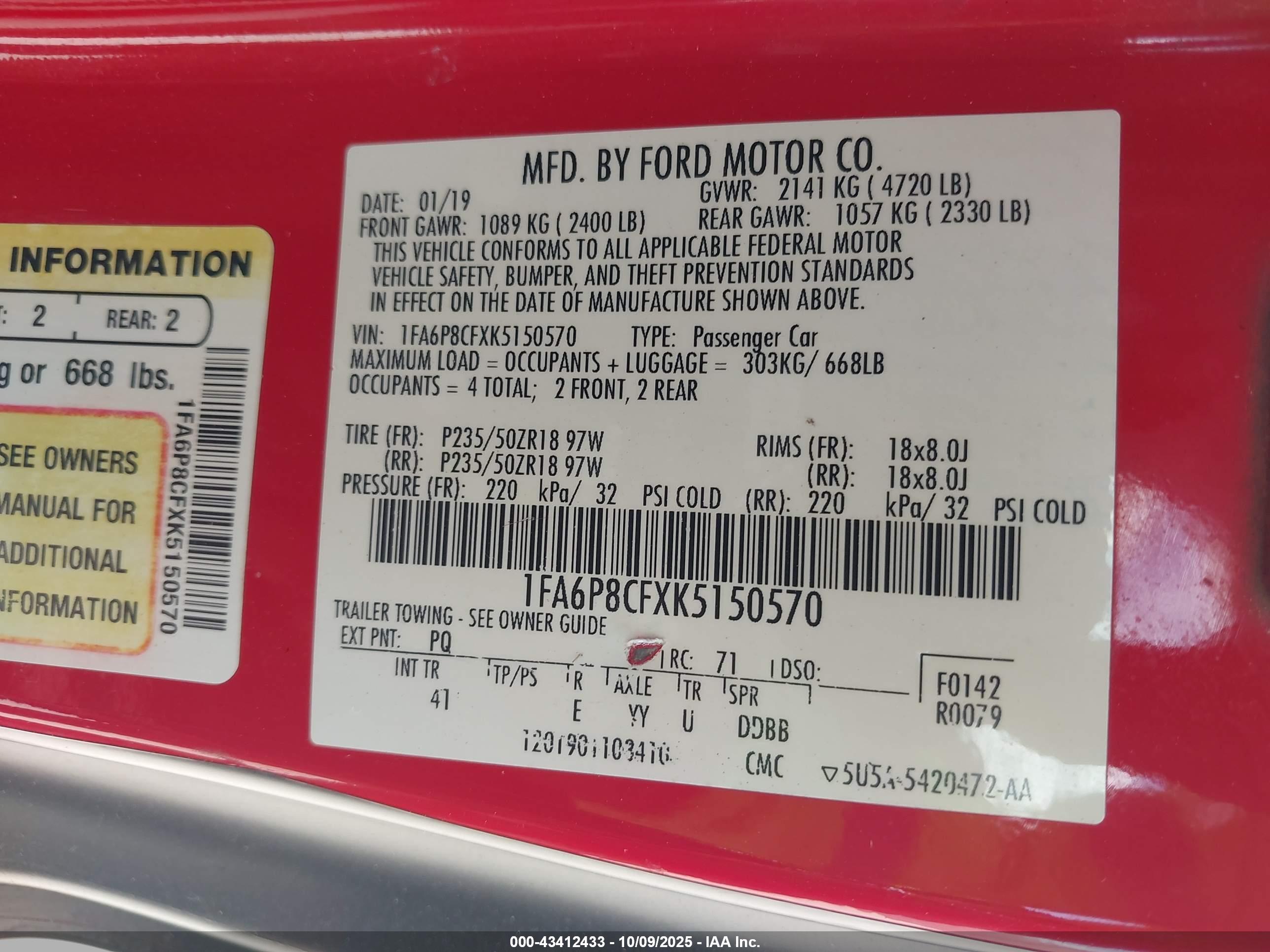 FORD MUSTANG image 9