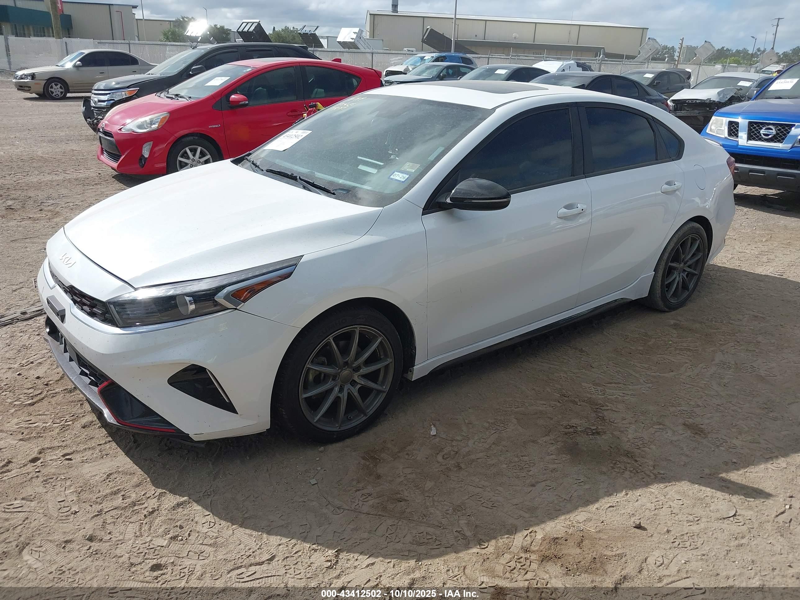 KIA FORTE image 2