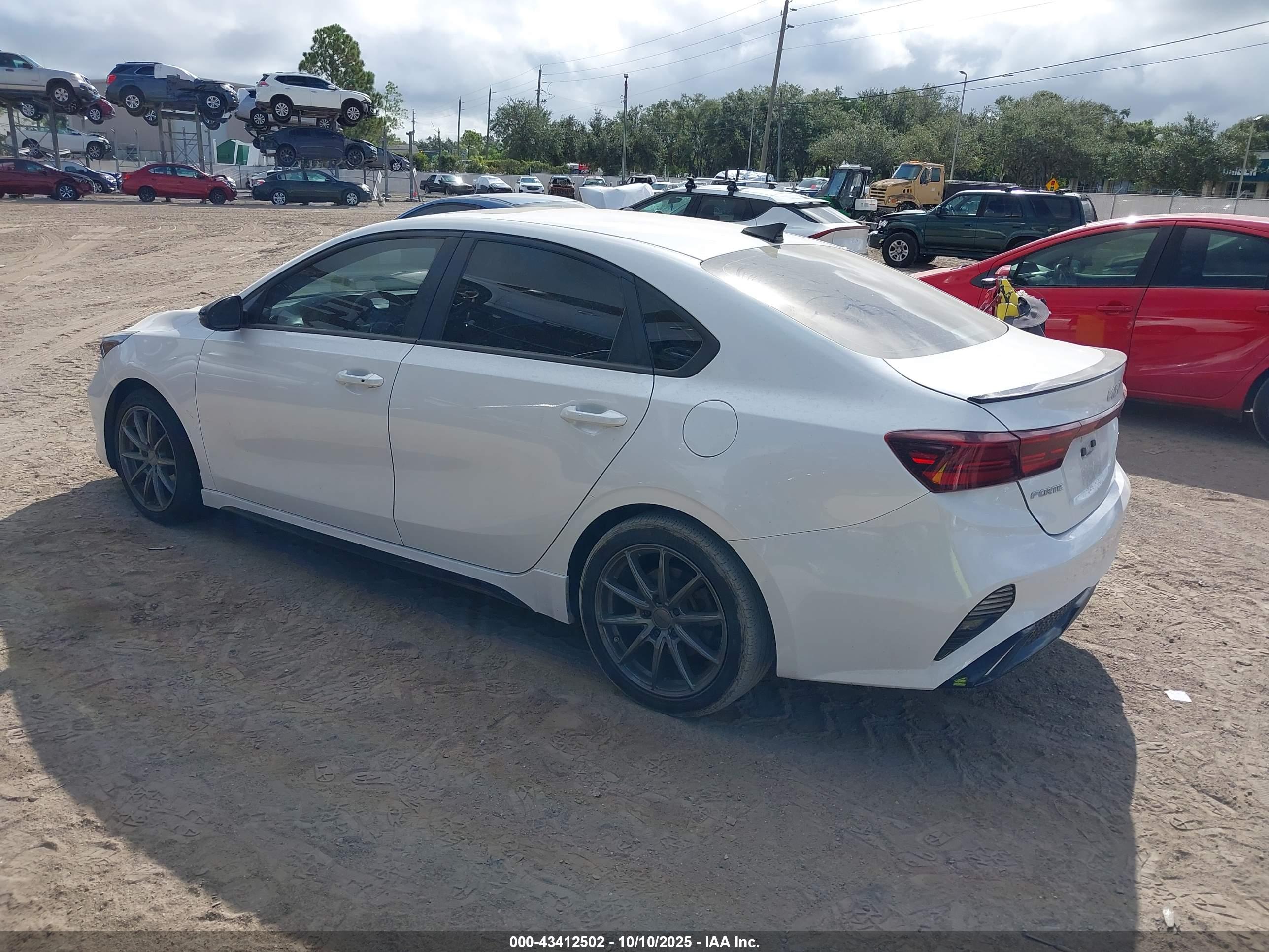 KIA FORTE image 3