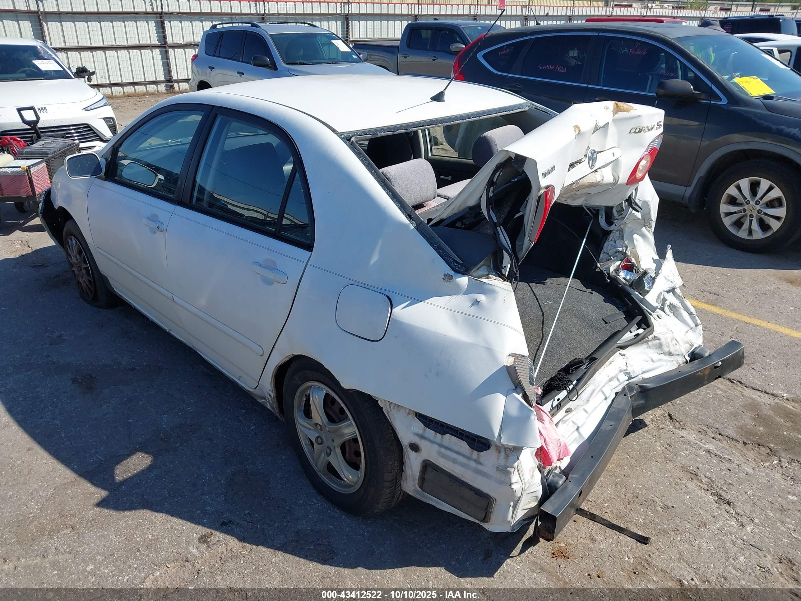 TOYOTA COROLLA image 3